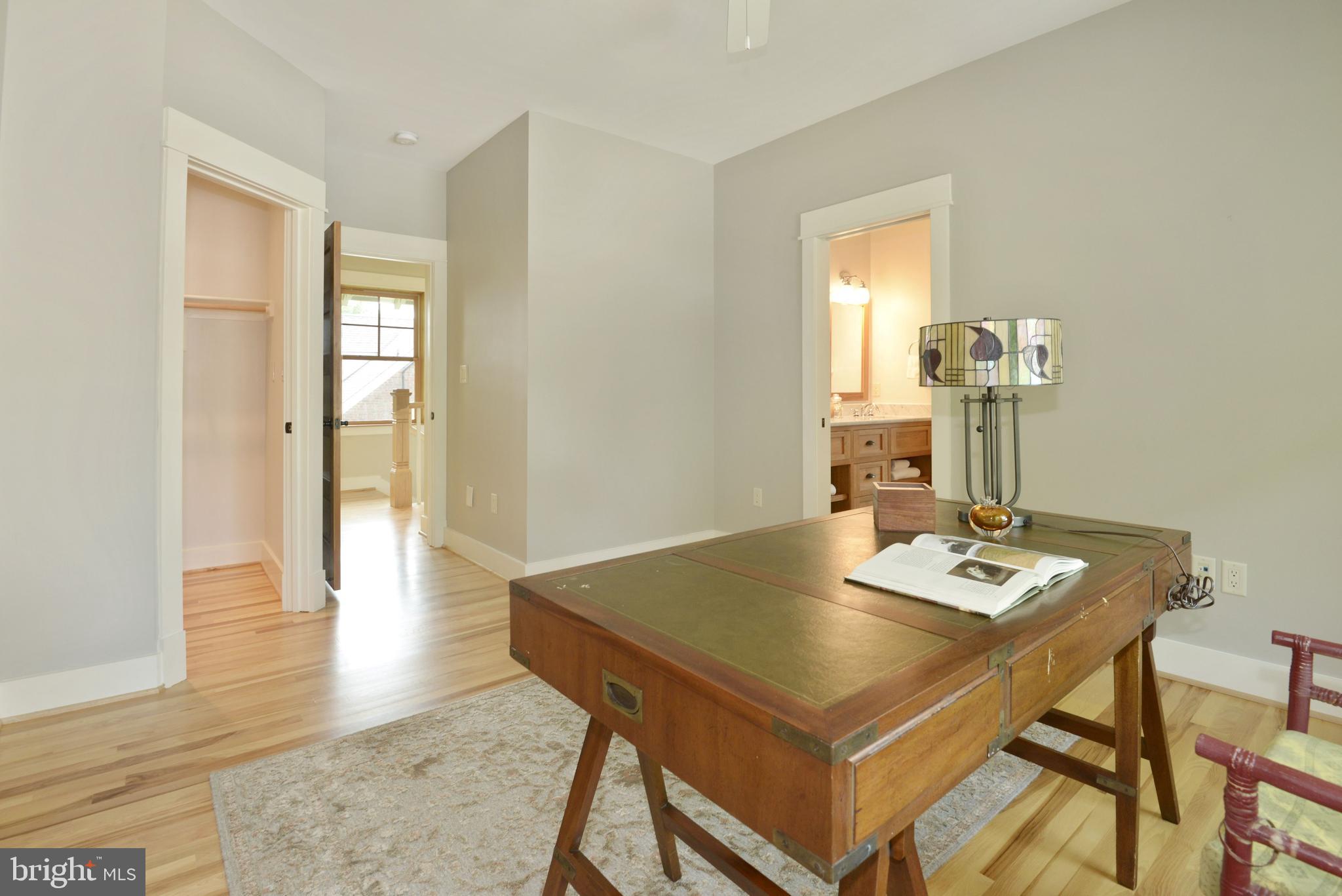 OVERLEE - Residential