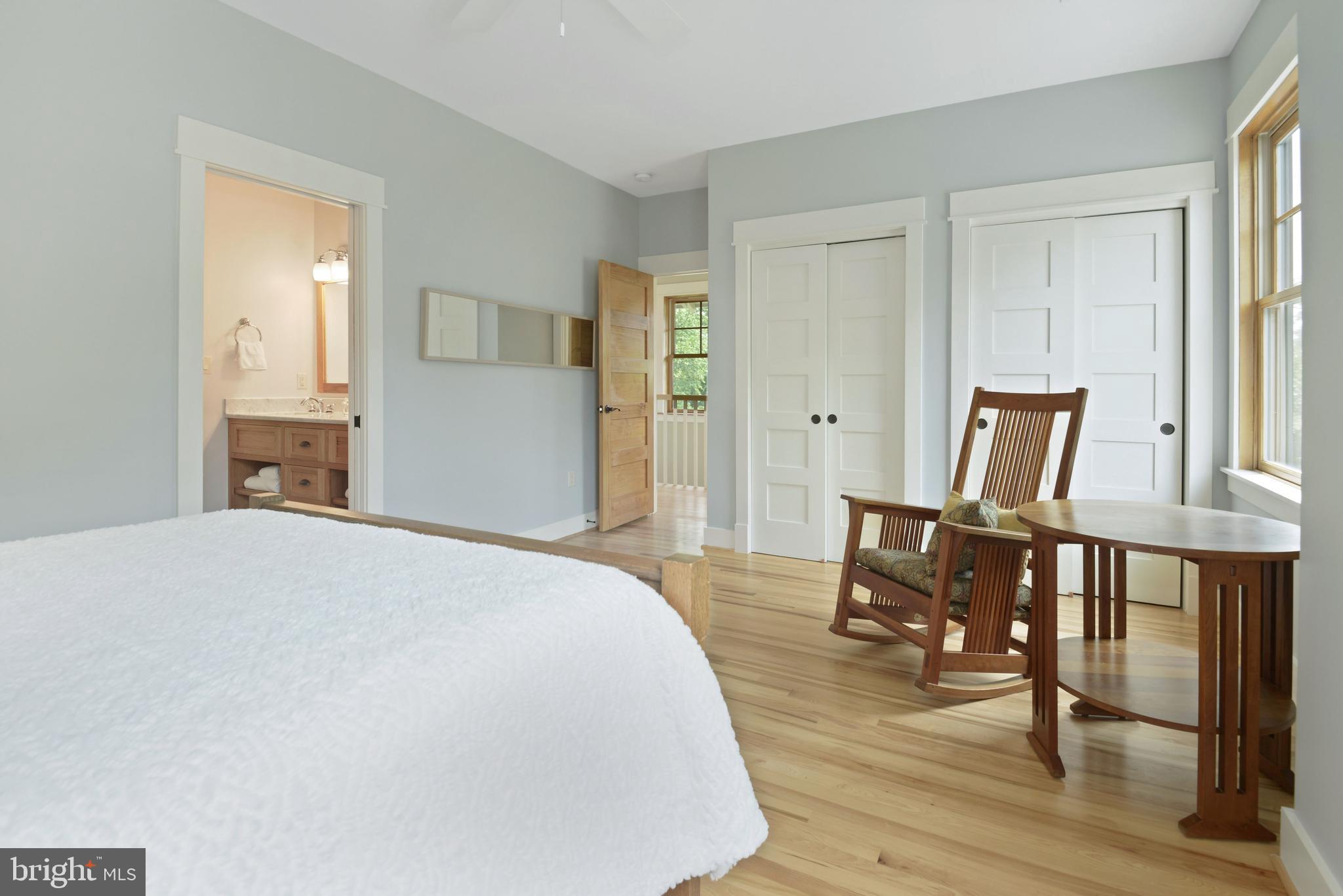 OVERLEE - Residential