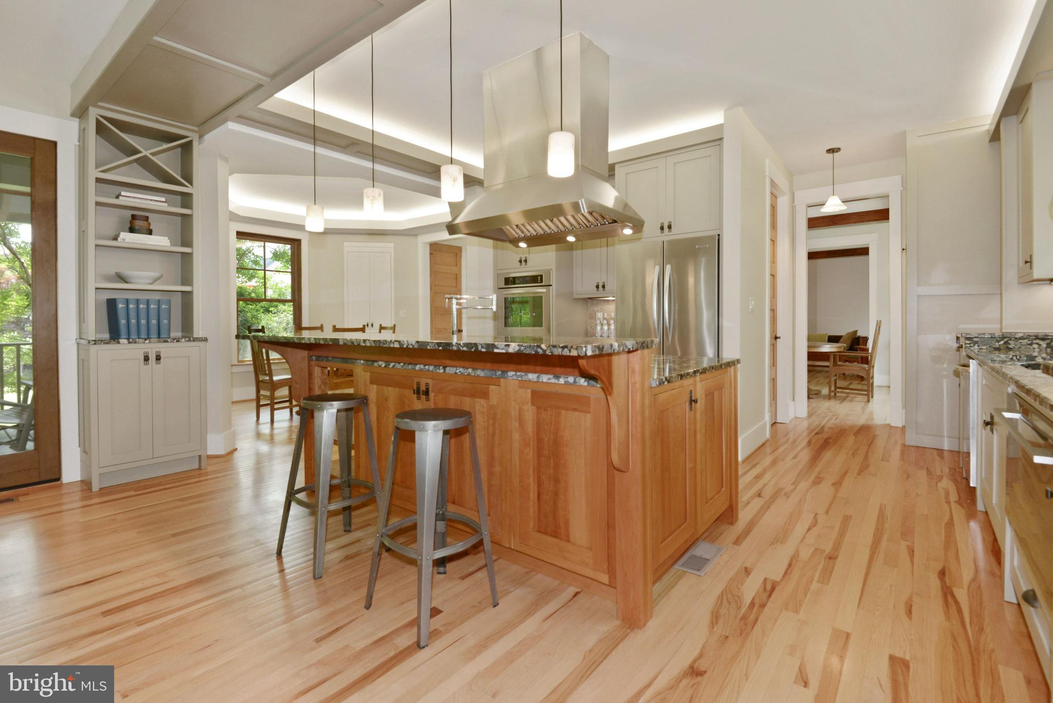 OVERLEE - Residential