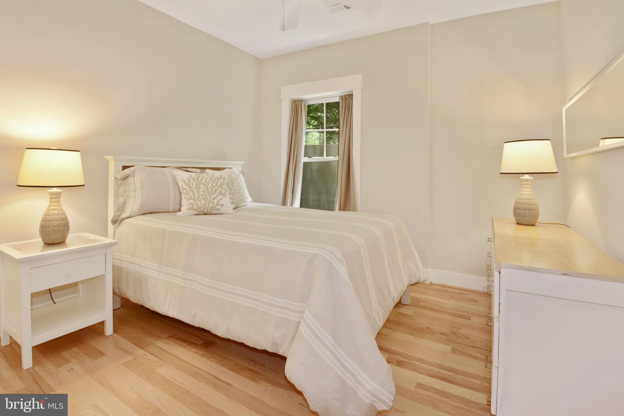 OVERLEE - Residential