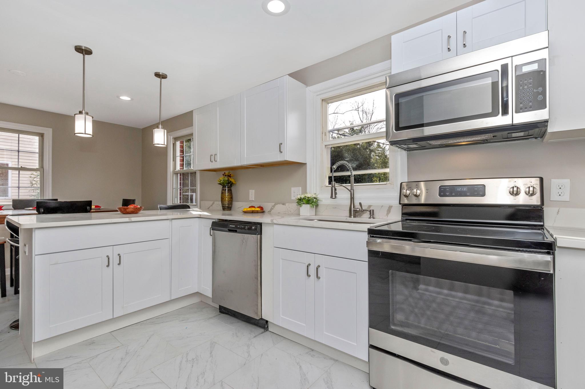 ALLVIEW ESTATES - Residential