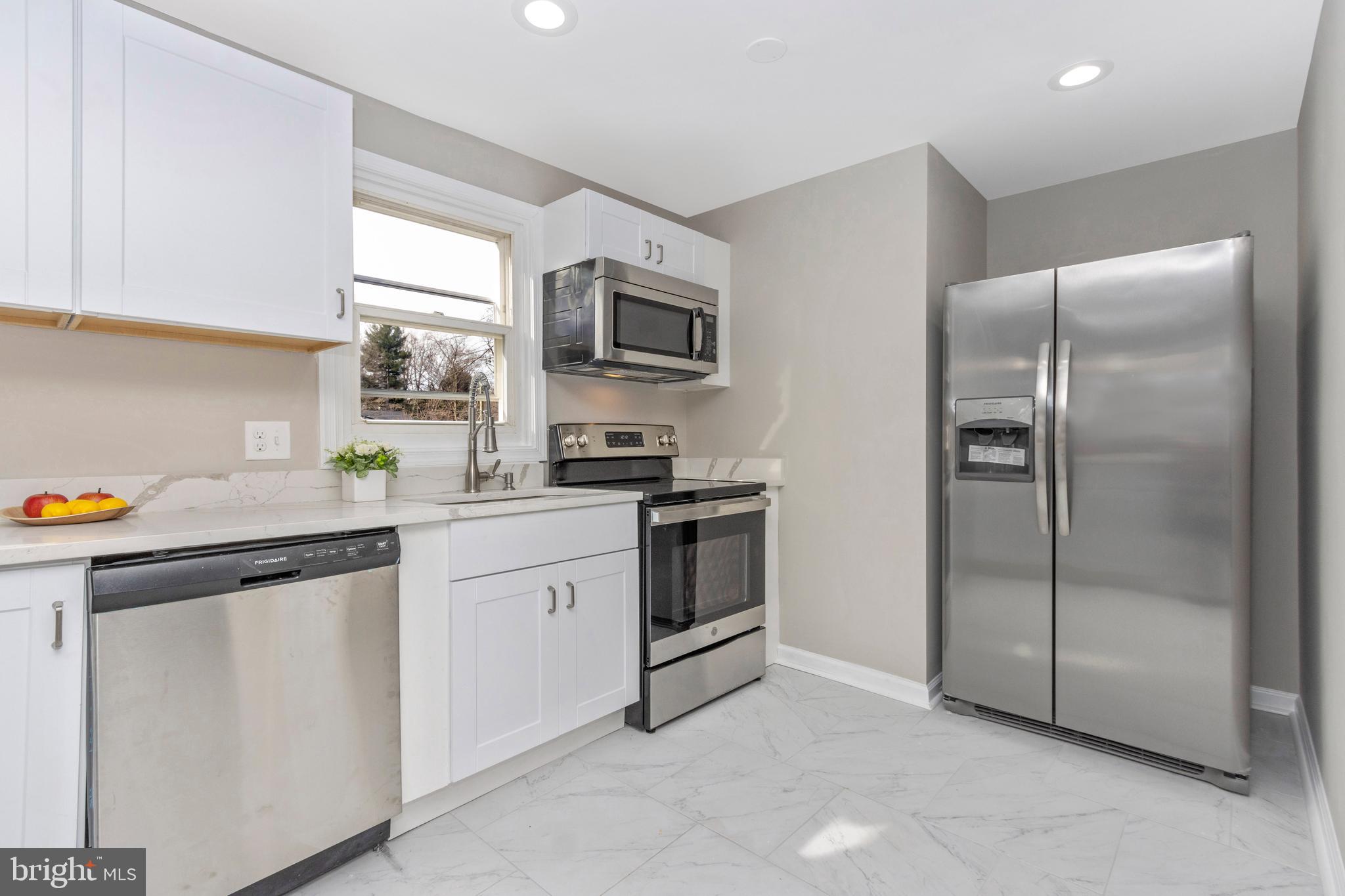 ALLVIEW ESTATES - Residential