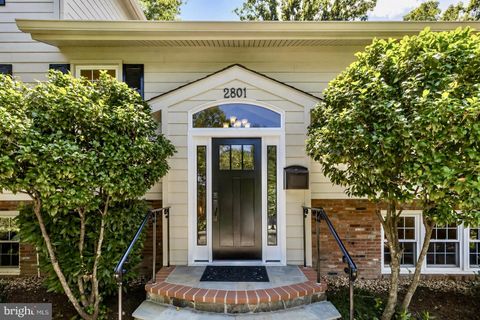 Photo of 2801 S Joyce Street, ARLINGTON, VA 22202 (MLS # VAAR2072086)