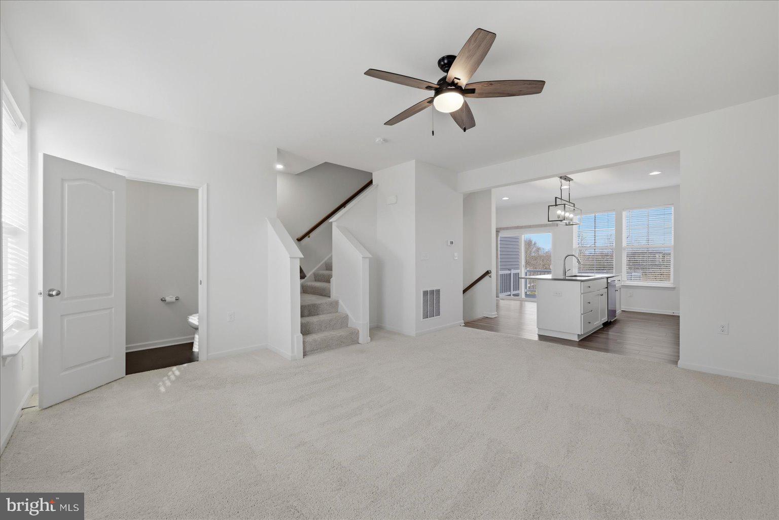 FREEDOM MANOR - Residential