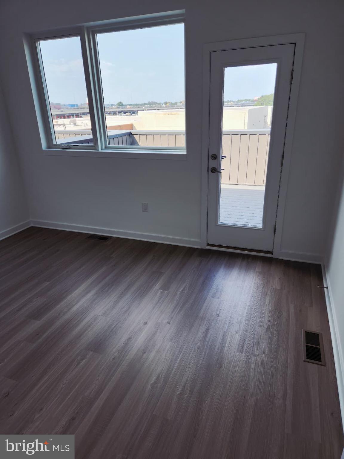 PHILADELPHIA - Residential Lease