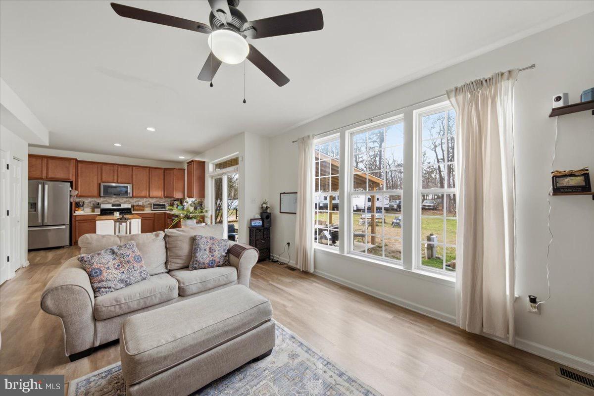 404 MONTANA TRL TRAIL