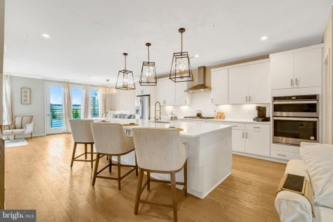 Condo For Sale - 4763 Tatum Mill Way #204<br/> Fairfax County, CHANTILLY, VA 20151