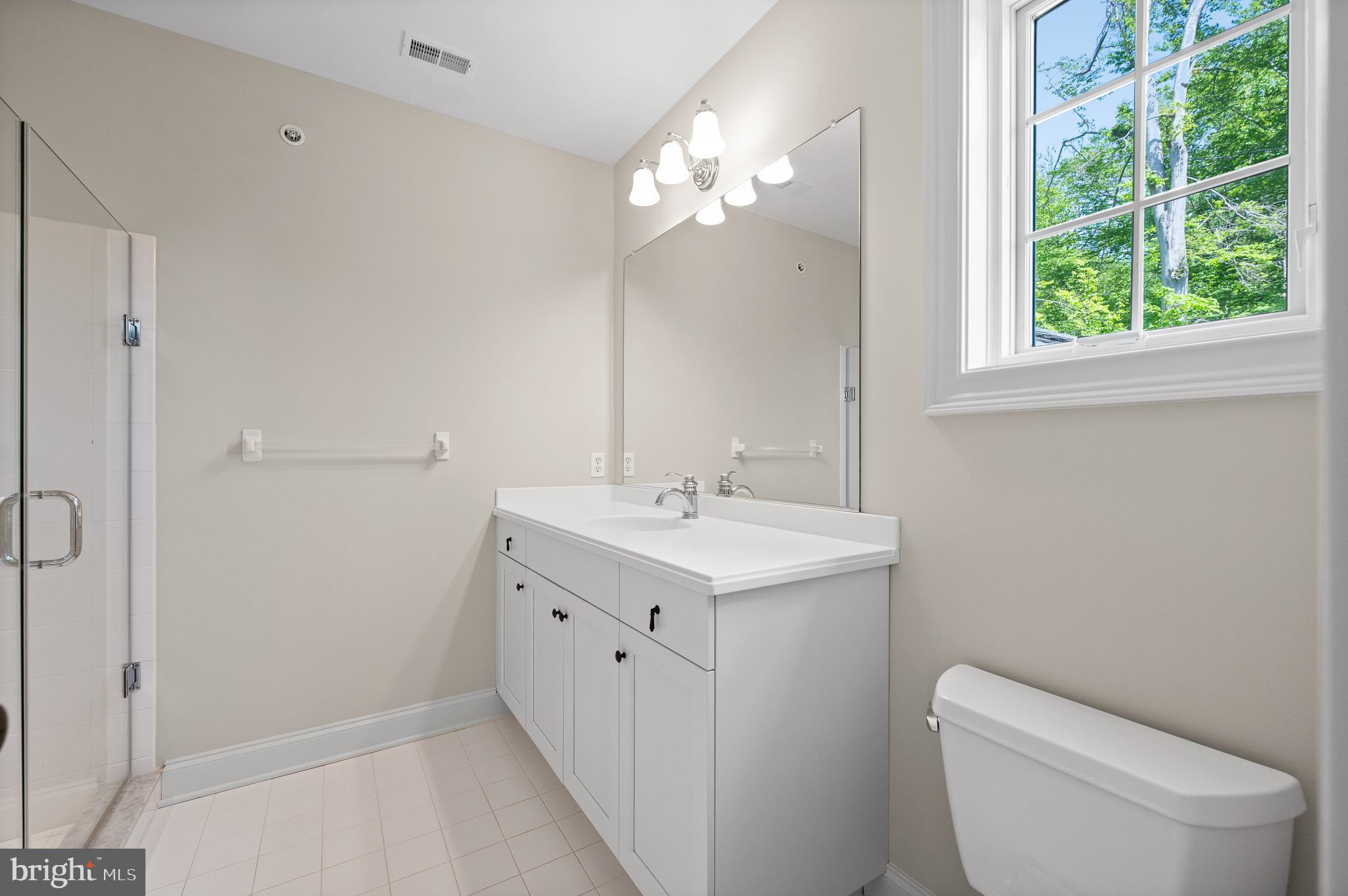 WHITE HORSE - Residential