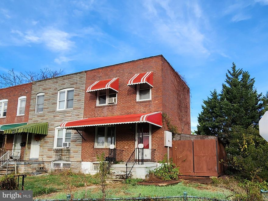 ON-SITE PUBLIC FORECLOSURE AUCTION SALE. AUCTION TO BE HELD AT THE PREMISES on Tuesday December 5th @ 1:40PM. NO BUYER'S PREMIUM. In order to bid, bidders are required to bring the required deposit ($7,000) in the form of cash or cashiers check. Auctioneer and/or Trustee will verify deposit and register all bidders. Deposit must be increased to 10% of the purchase price within two (2) business days.