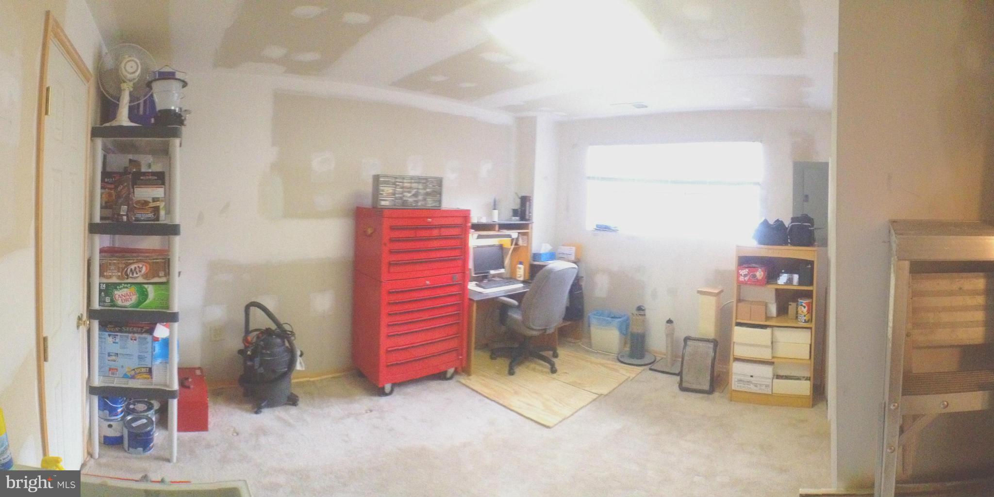 THE KNOLLS - Residential