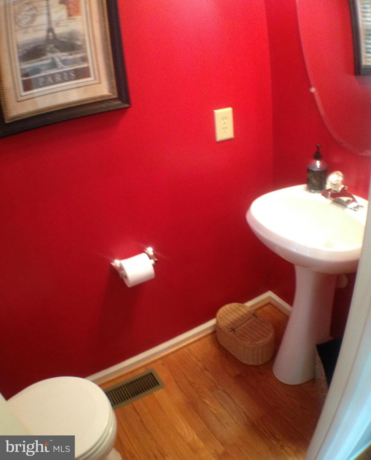 THE KNOLLS - Residential