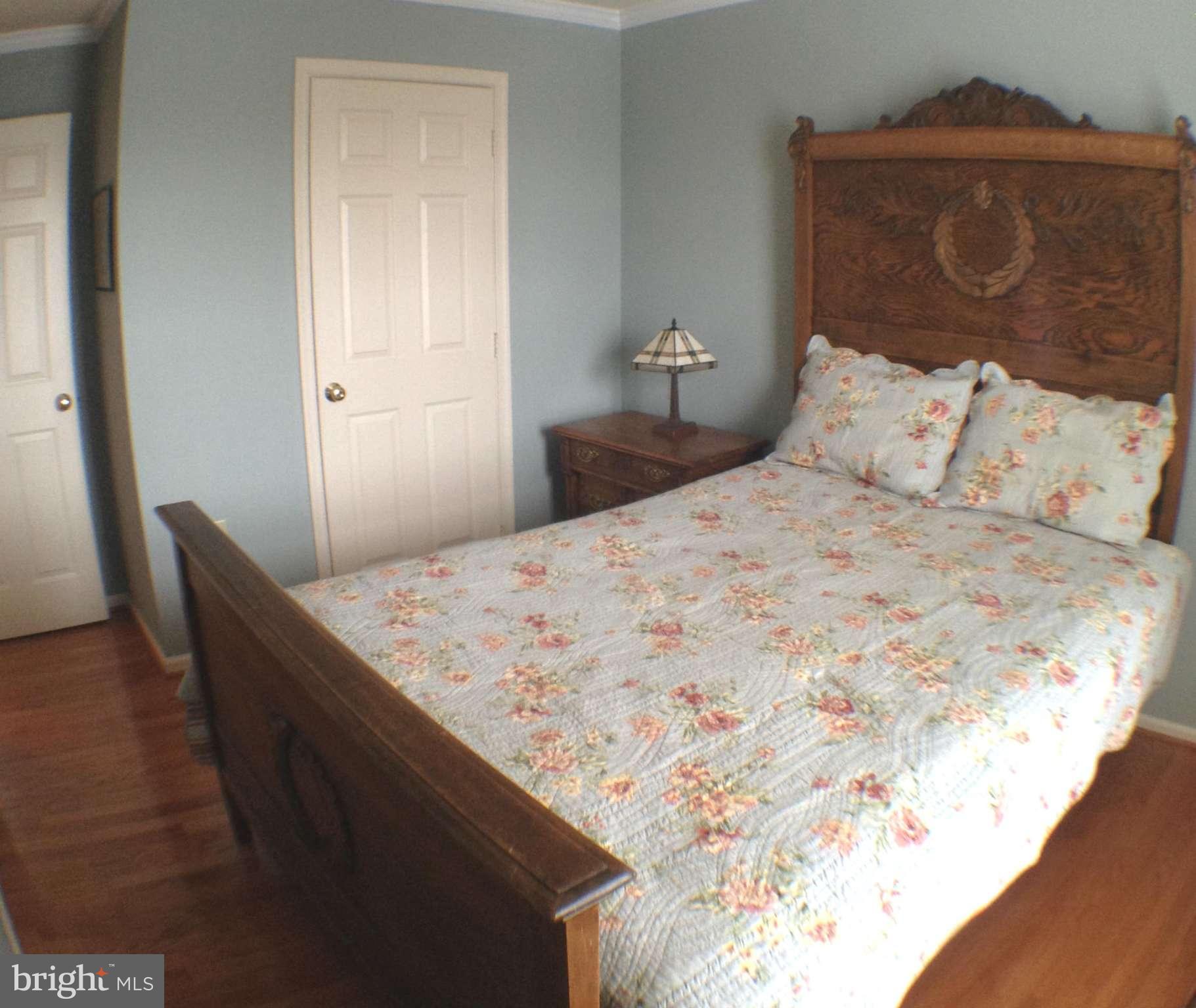 THE KNOLLS - Residential