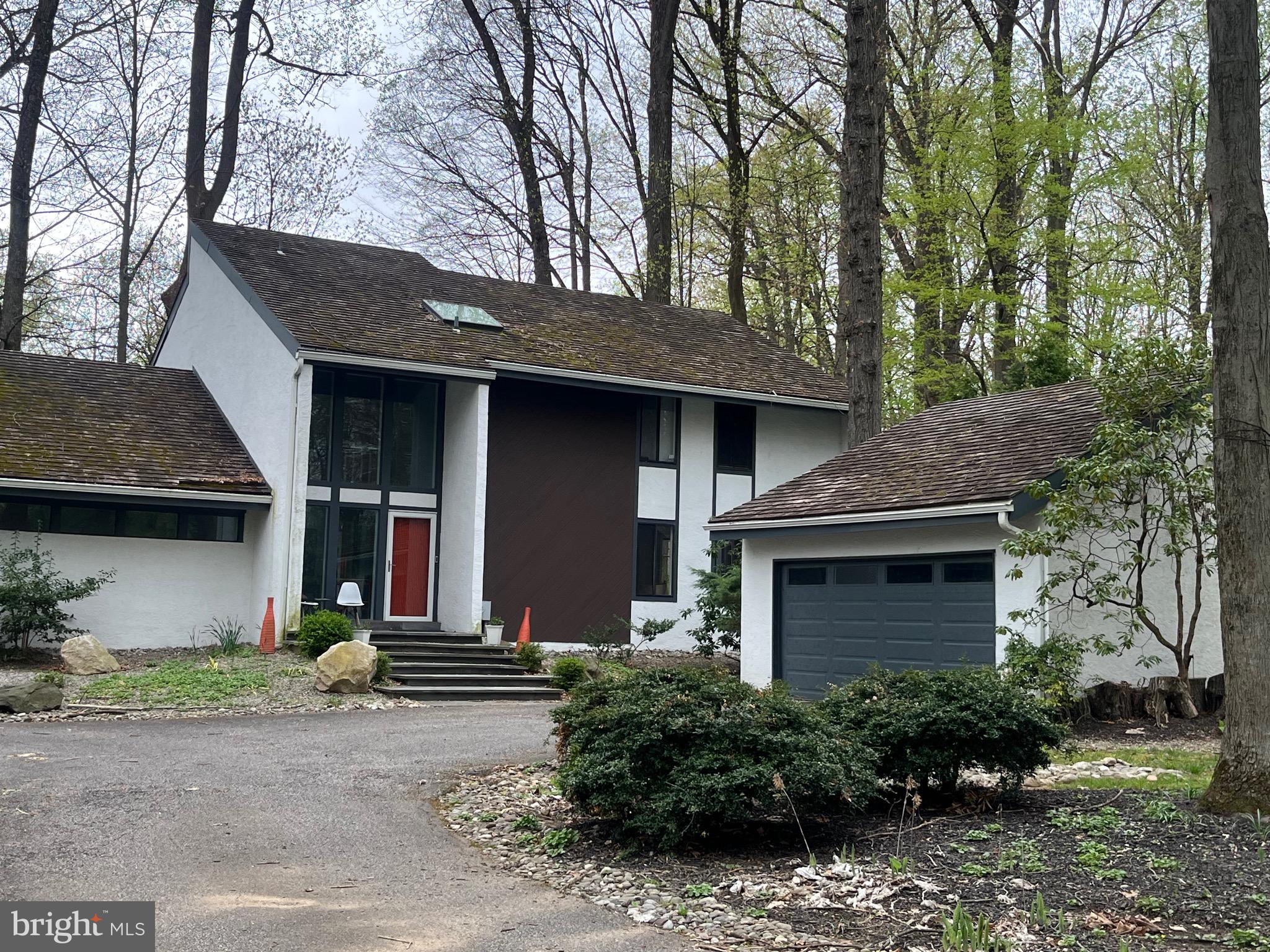 PHEASANT RUN - Residential Lease