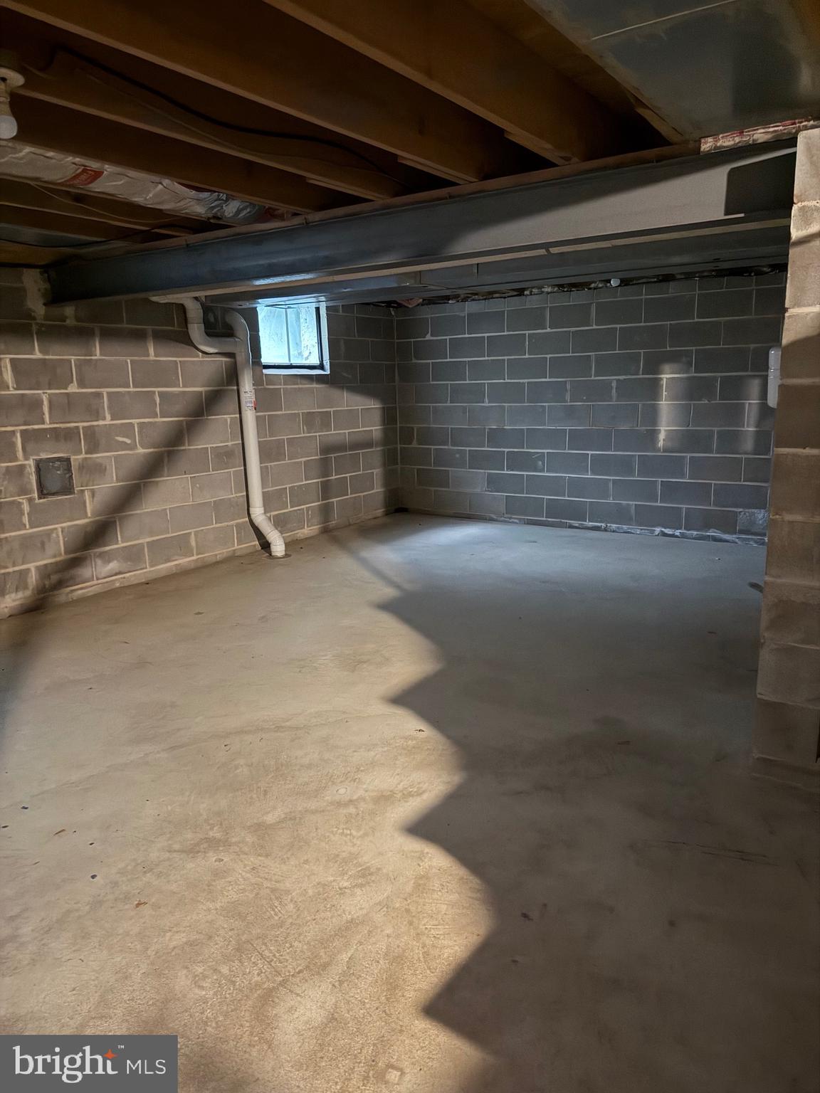 PHEASANT RUN - Residential Lease