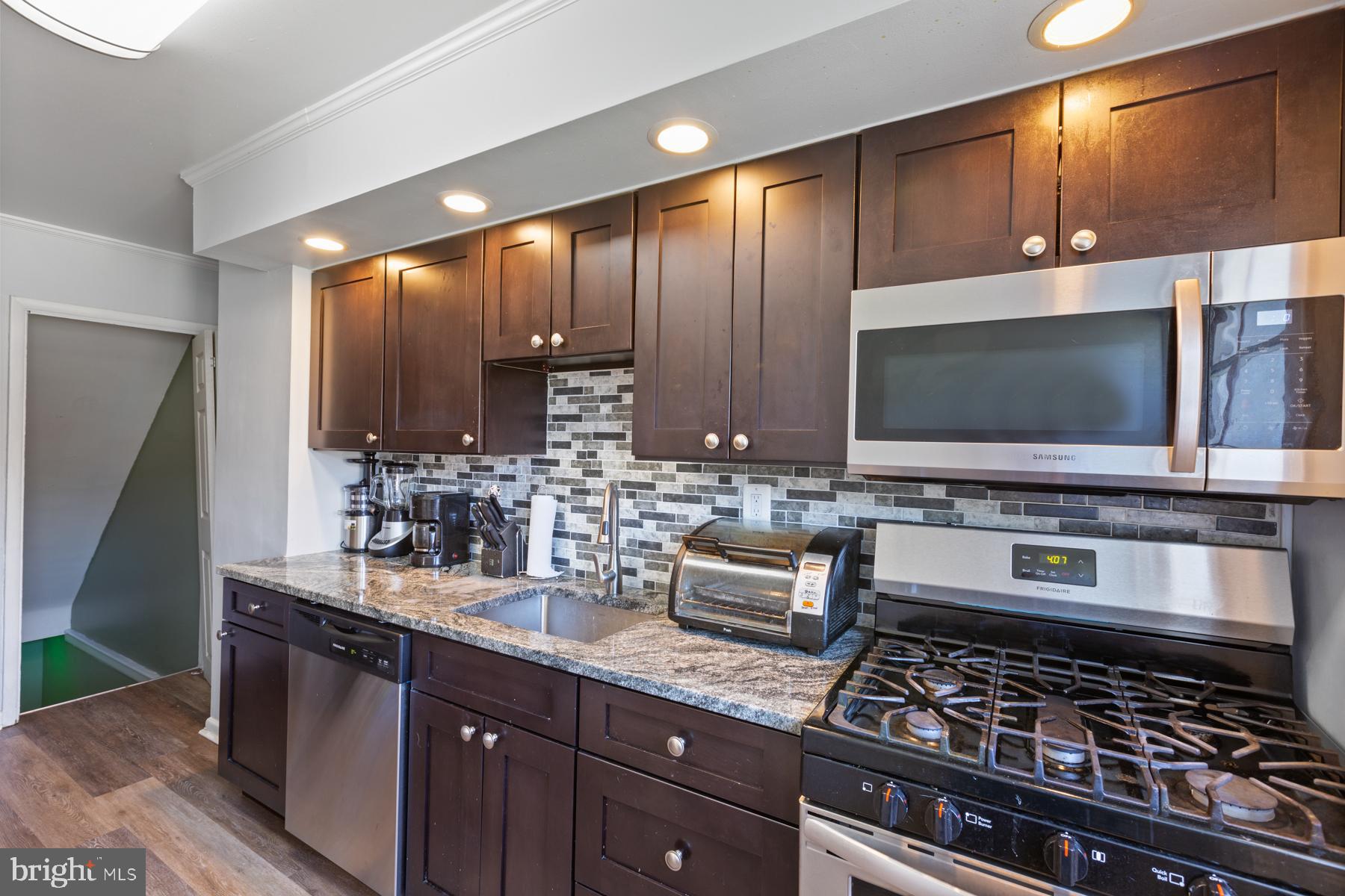 WALTHERSON - Residential