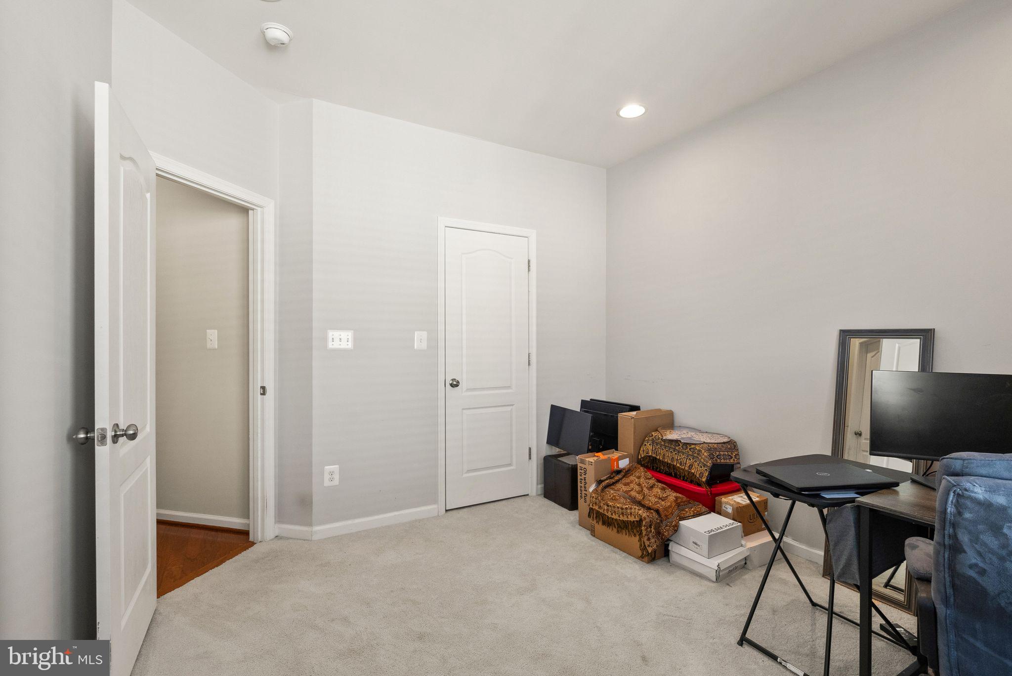 STONE RIDGE - Residential