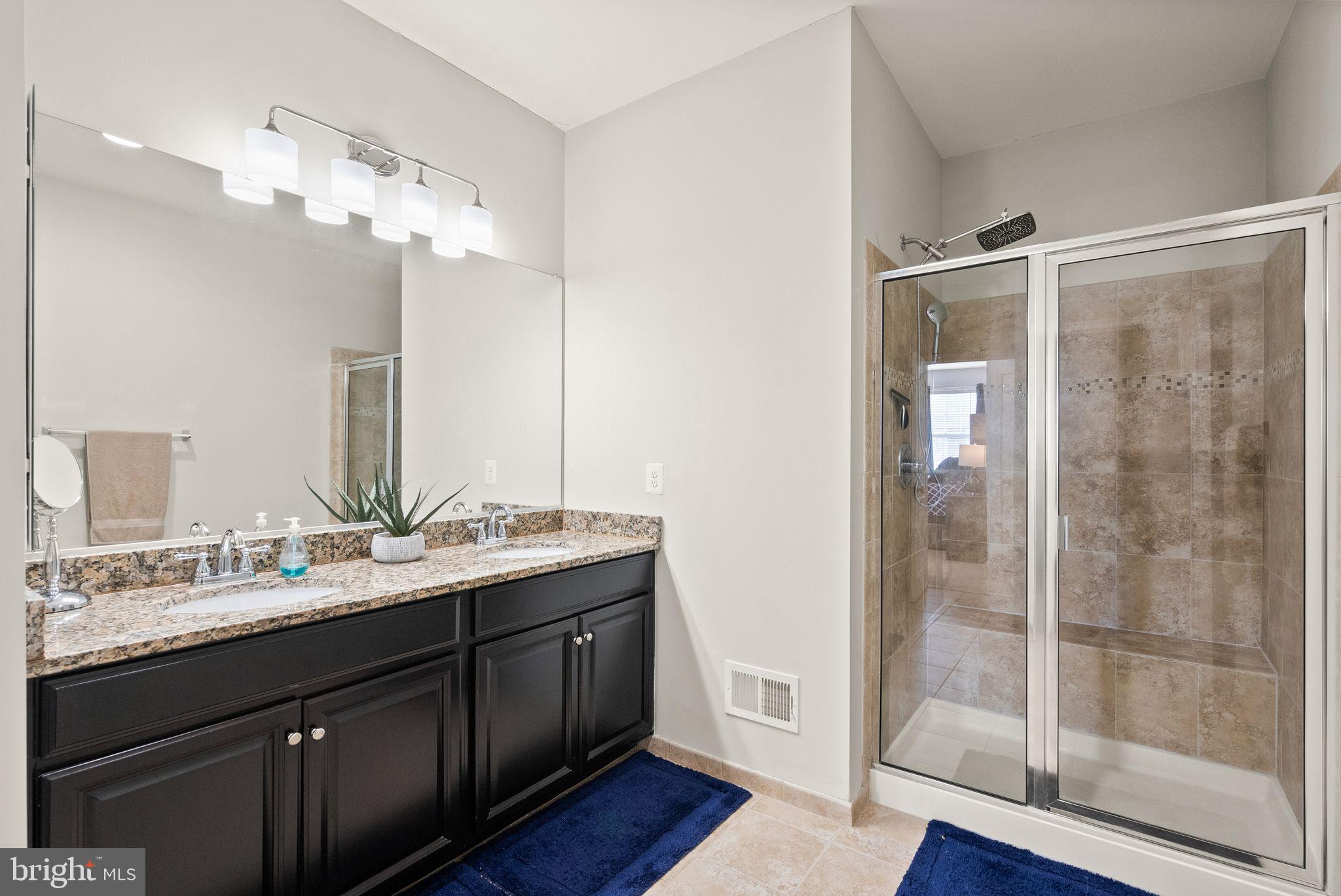 STONE RIDGE - Residential