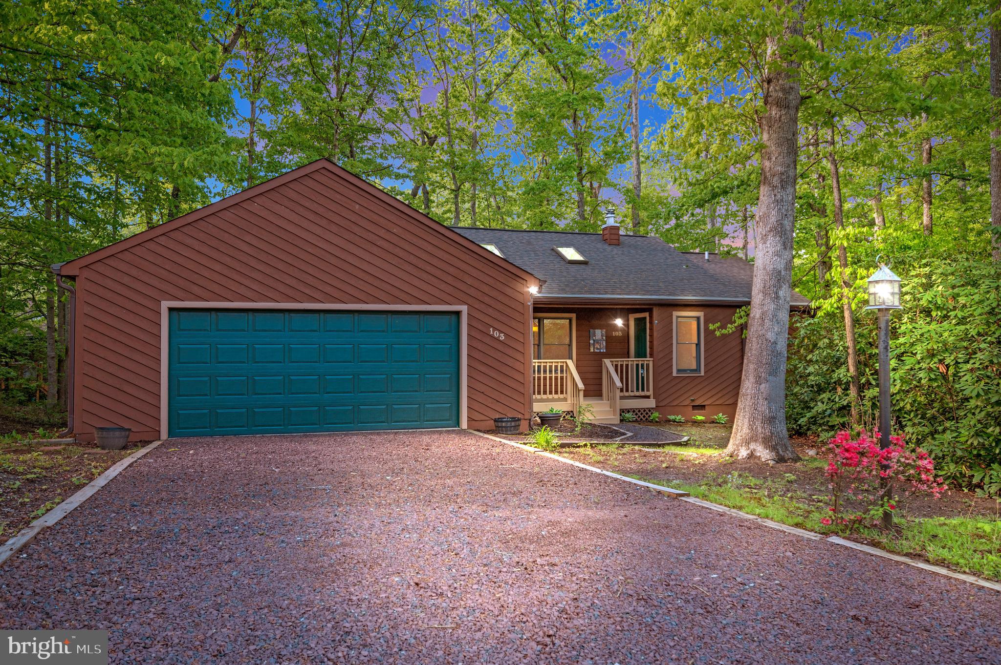 LAKE OF THE WOODS - Residential