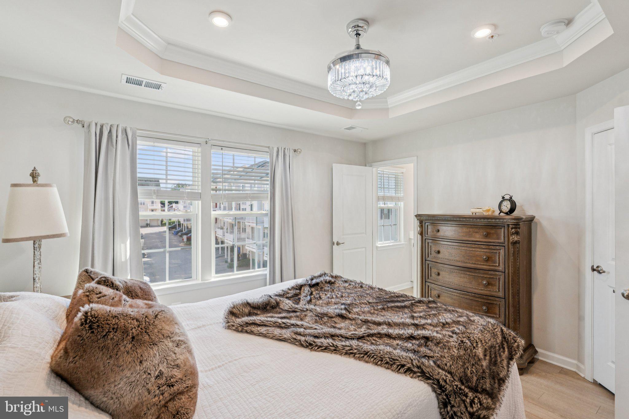 ANCHOR POINT - Residential