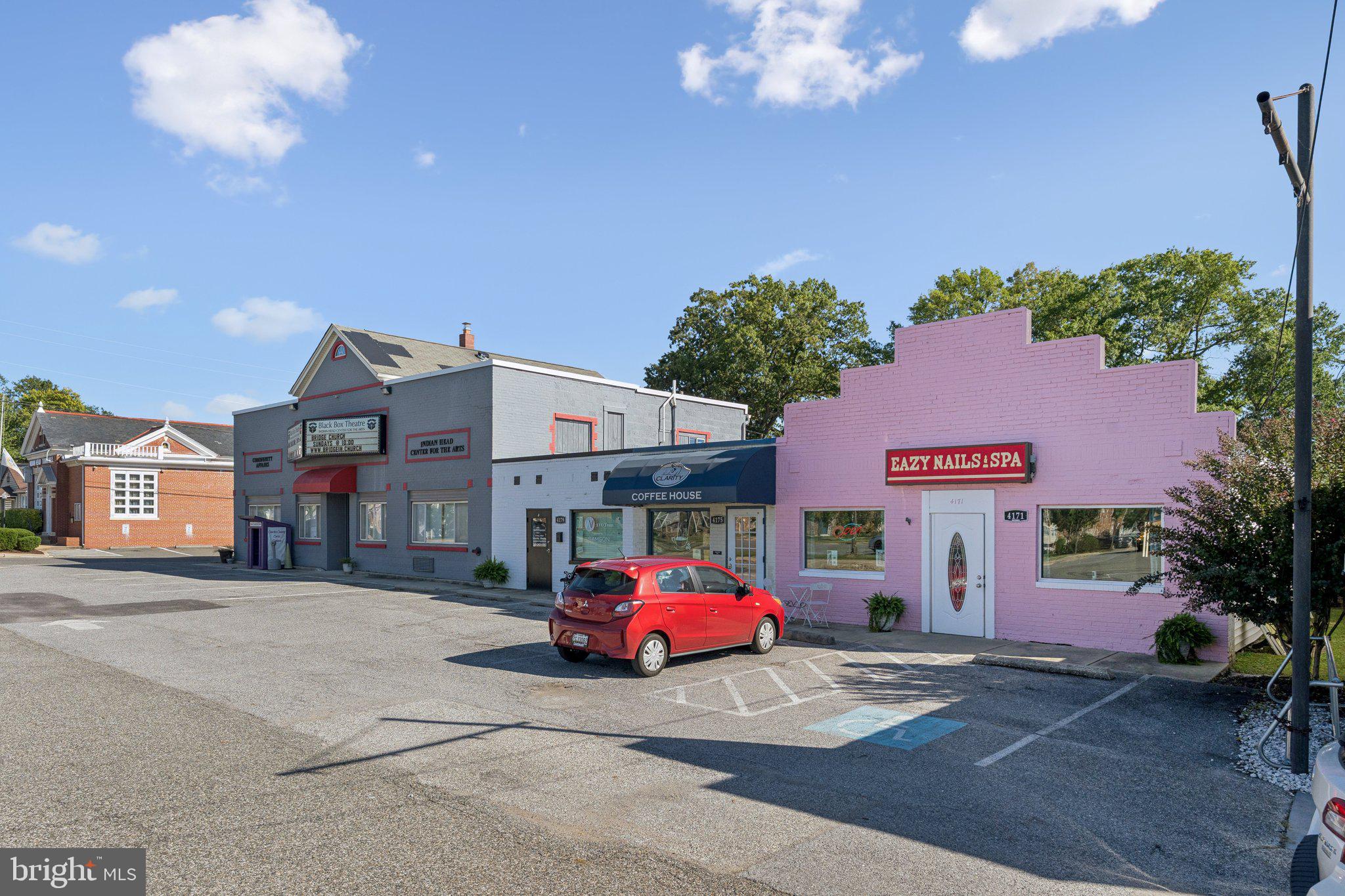 ANCHOR POINT - Residential