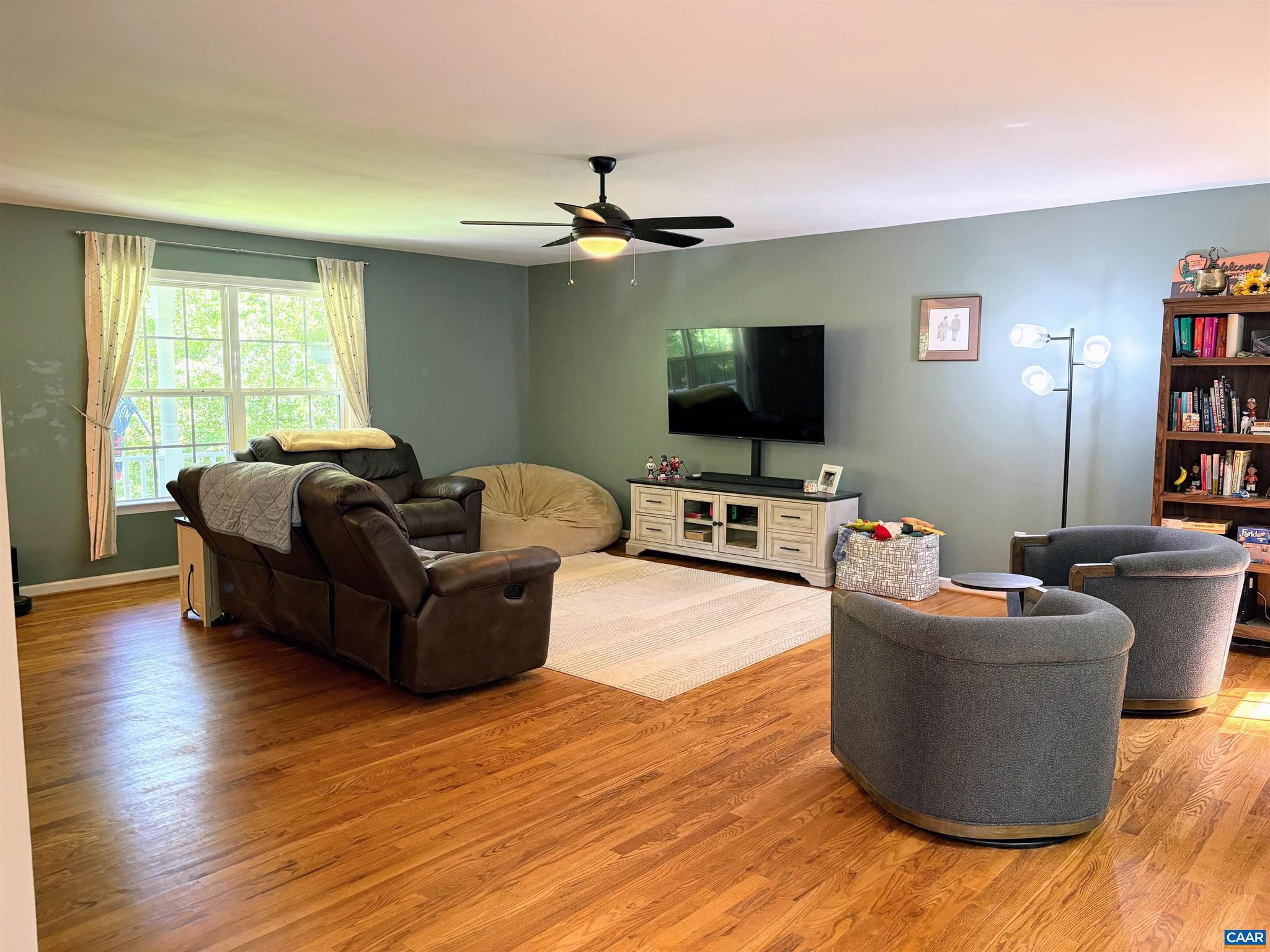 222 WHITE CEDAR RD