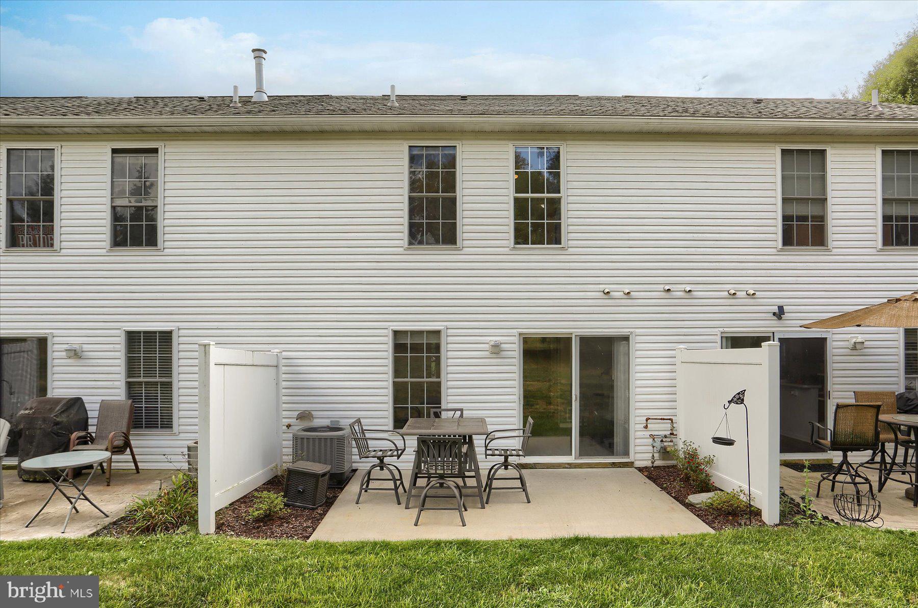 FAIRFIELD CONDOS - Residential