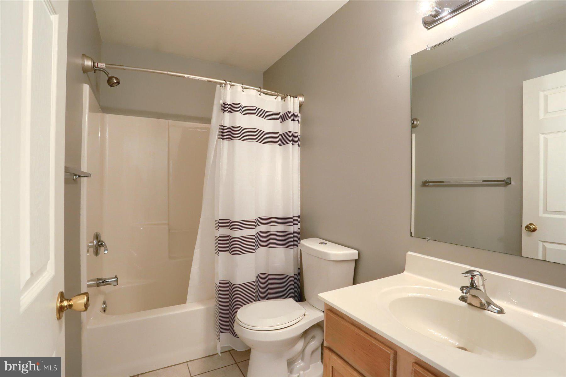 FAIRFIELD CONDOS - Residential