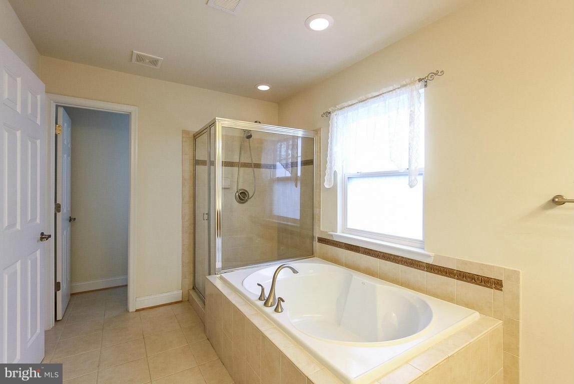 ST CHARLES SUB - SHEFFIELD - Residential