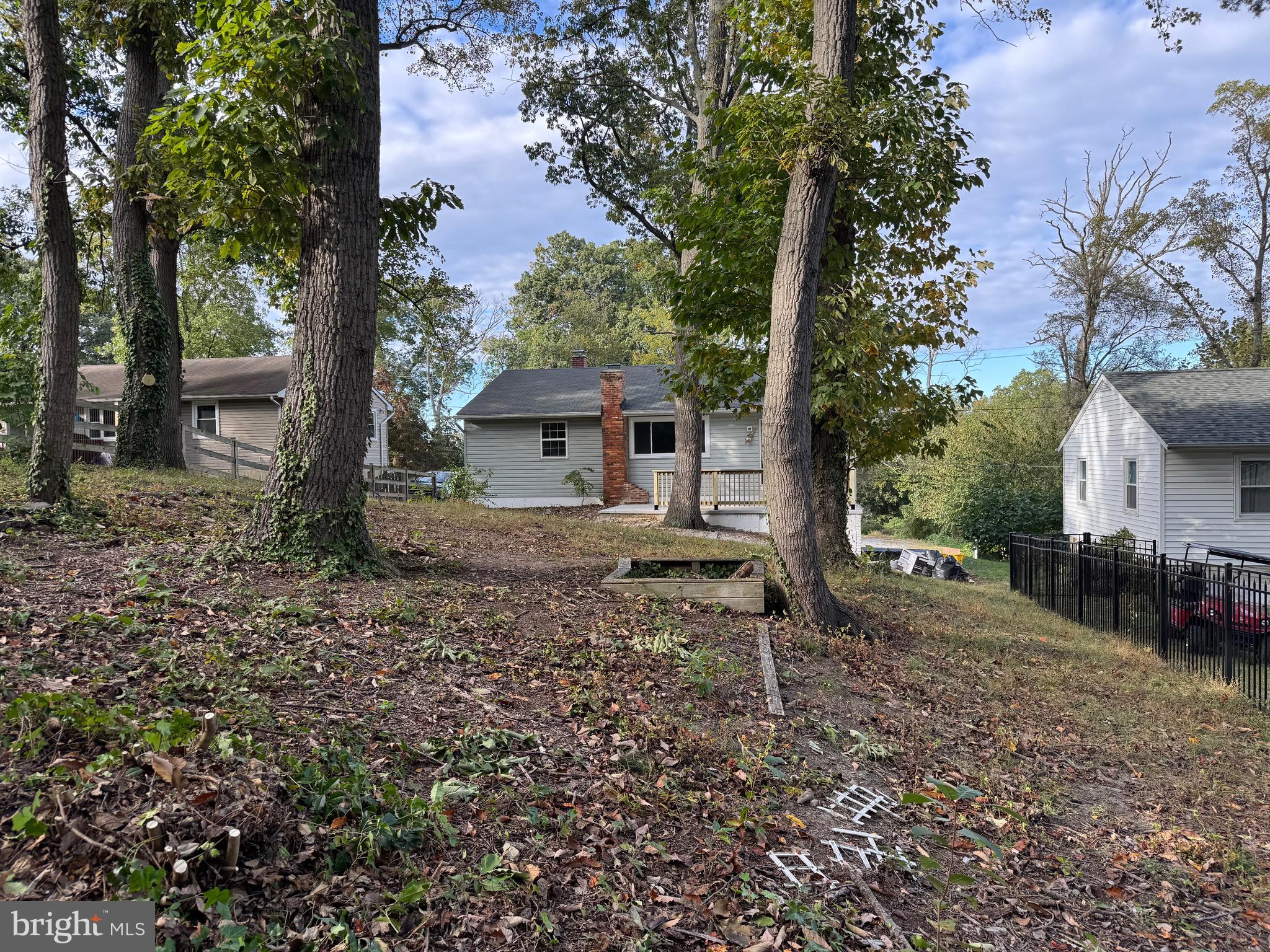 1031 LAKE CLAIRE DRIVE