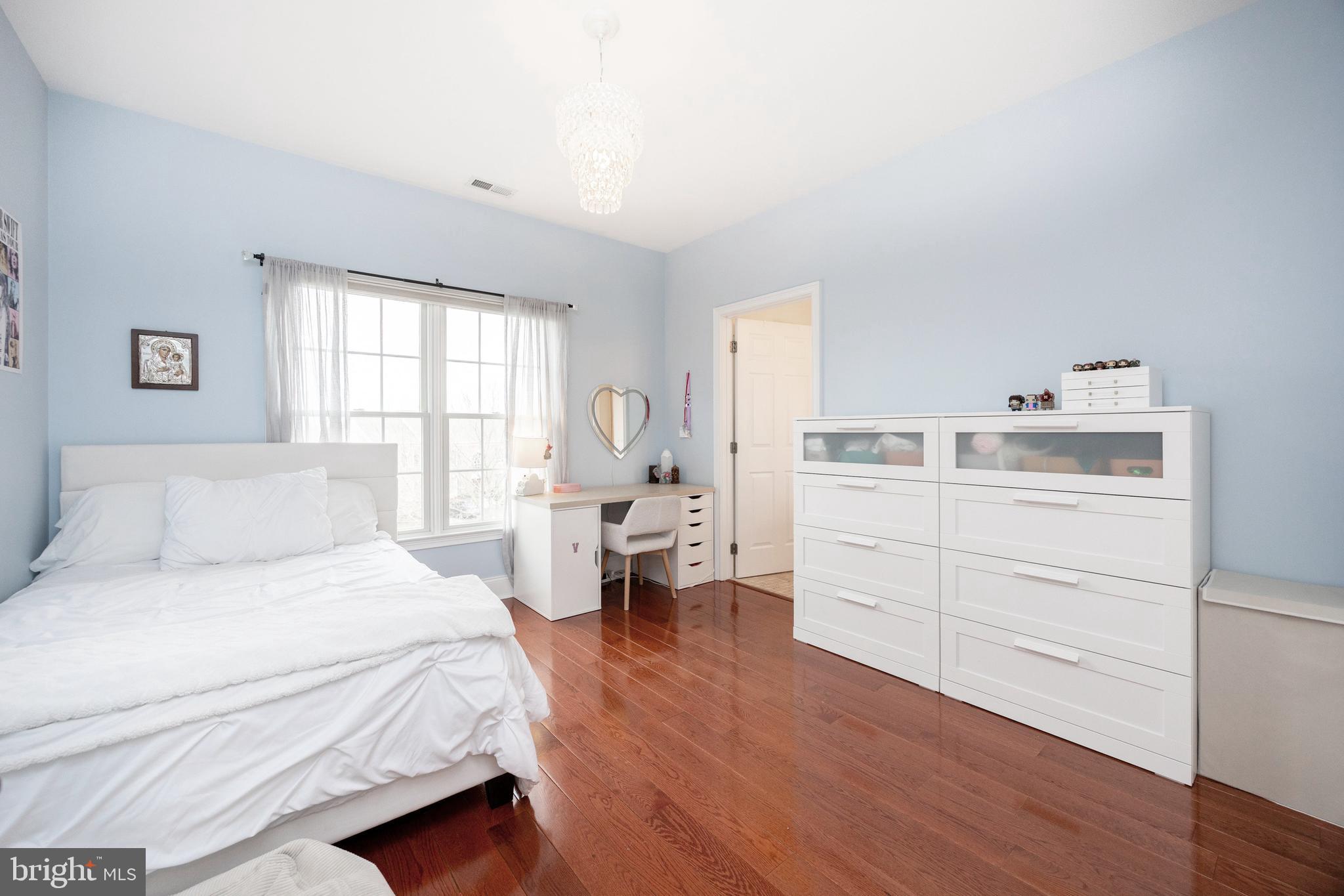 RIVERSIDE AT CHADDS - Residential