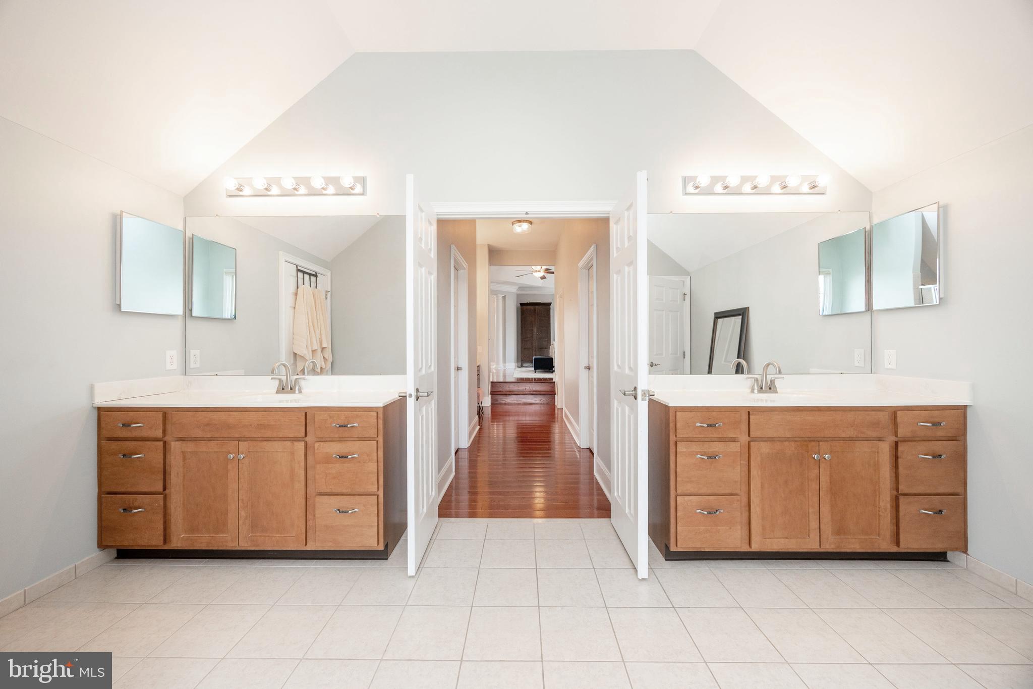 RIVERSIDE AT CHADDS - Residential