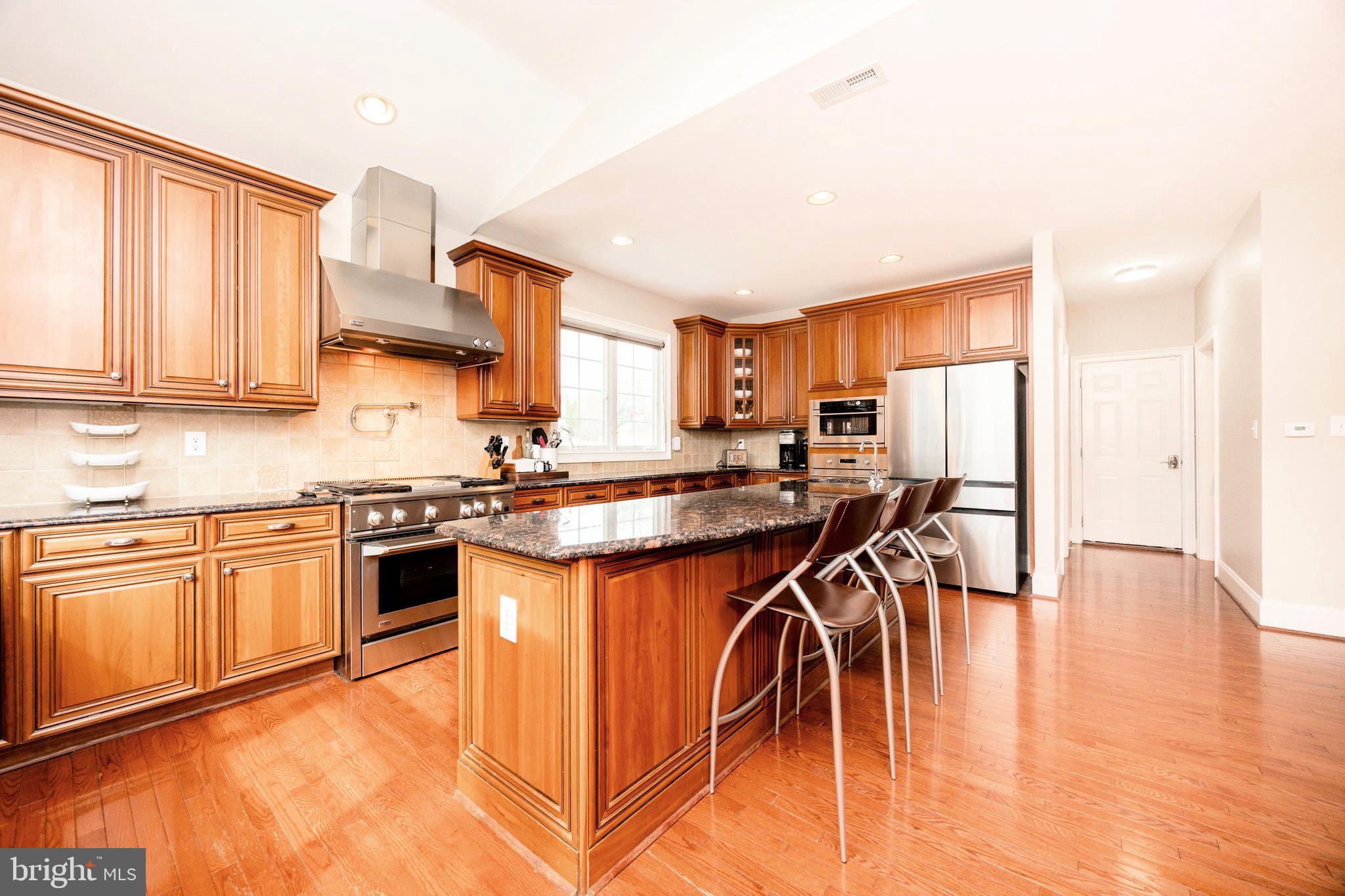 RIVERSIDE AT CHADDS - Residential