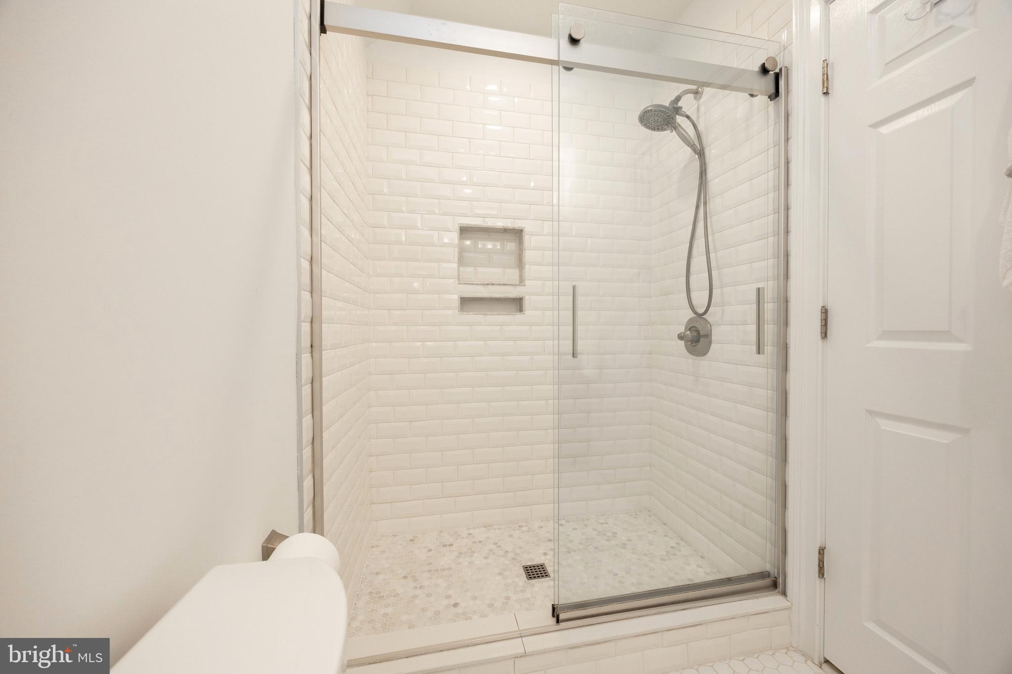 RIVERSIDE AT CHADDS - Residential