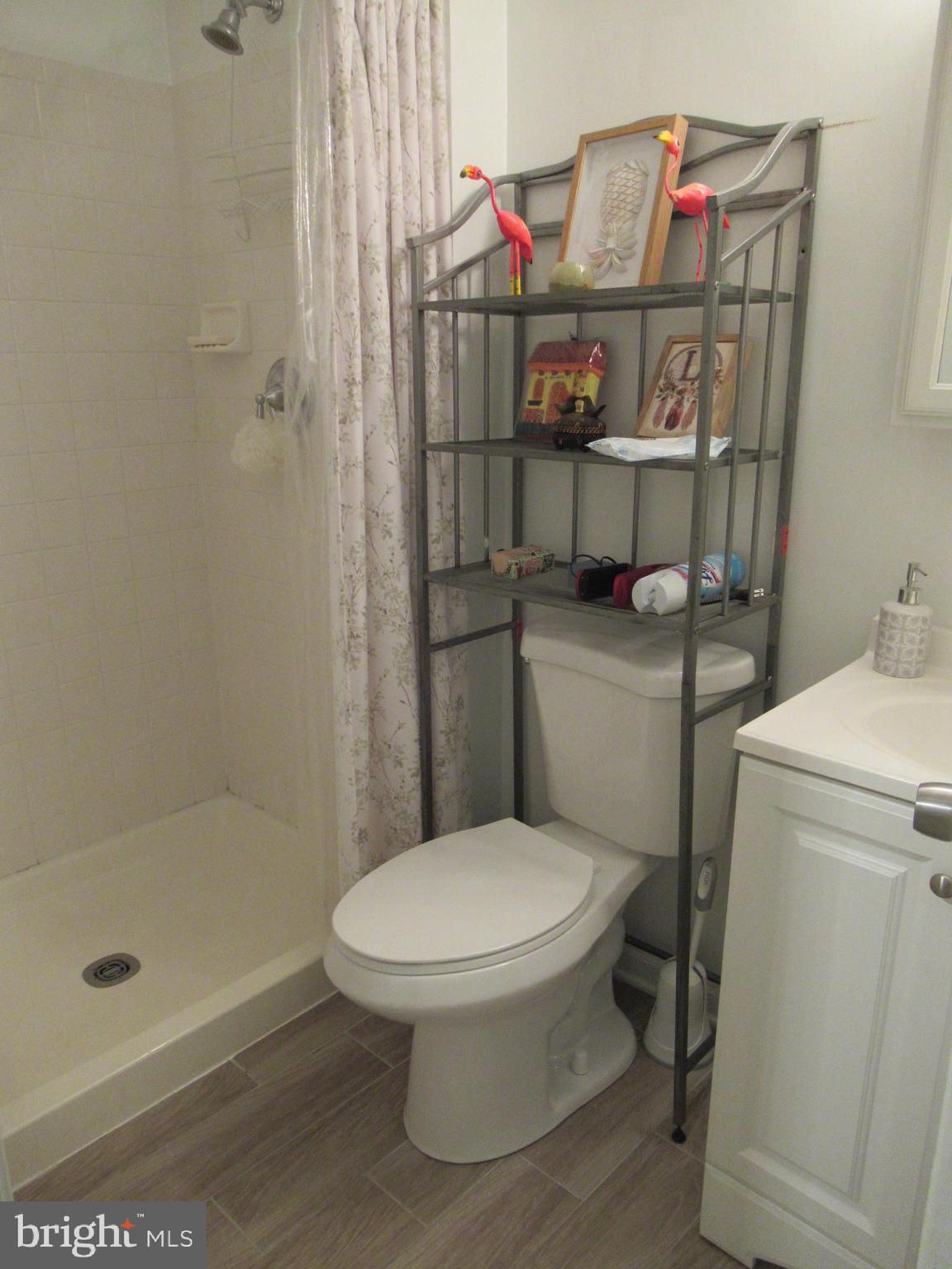 KINGSTOWNE - Residential Lease