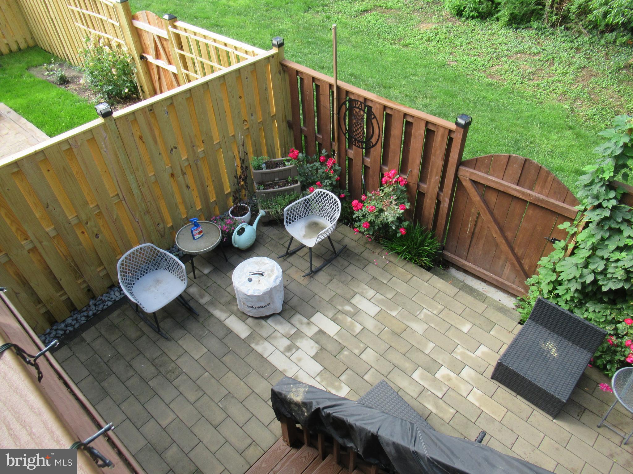 KINGSTOWNE - Residential Lease