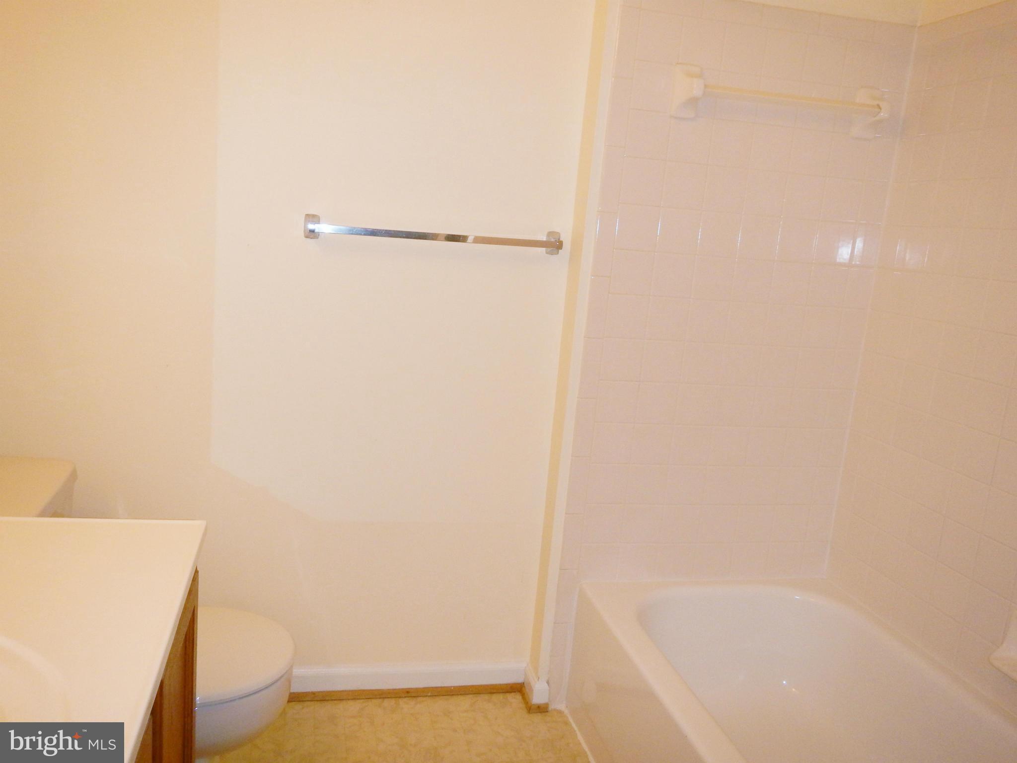 KINGSTOWNE - Residential Lease