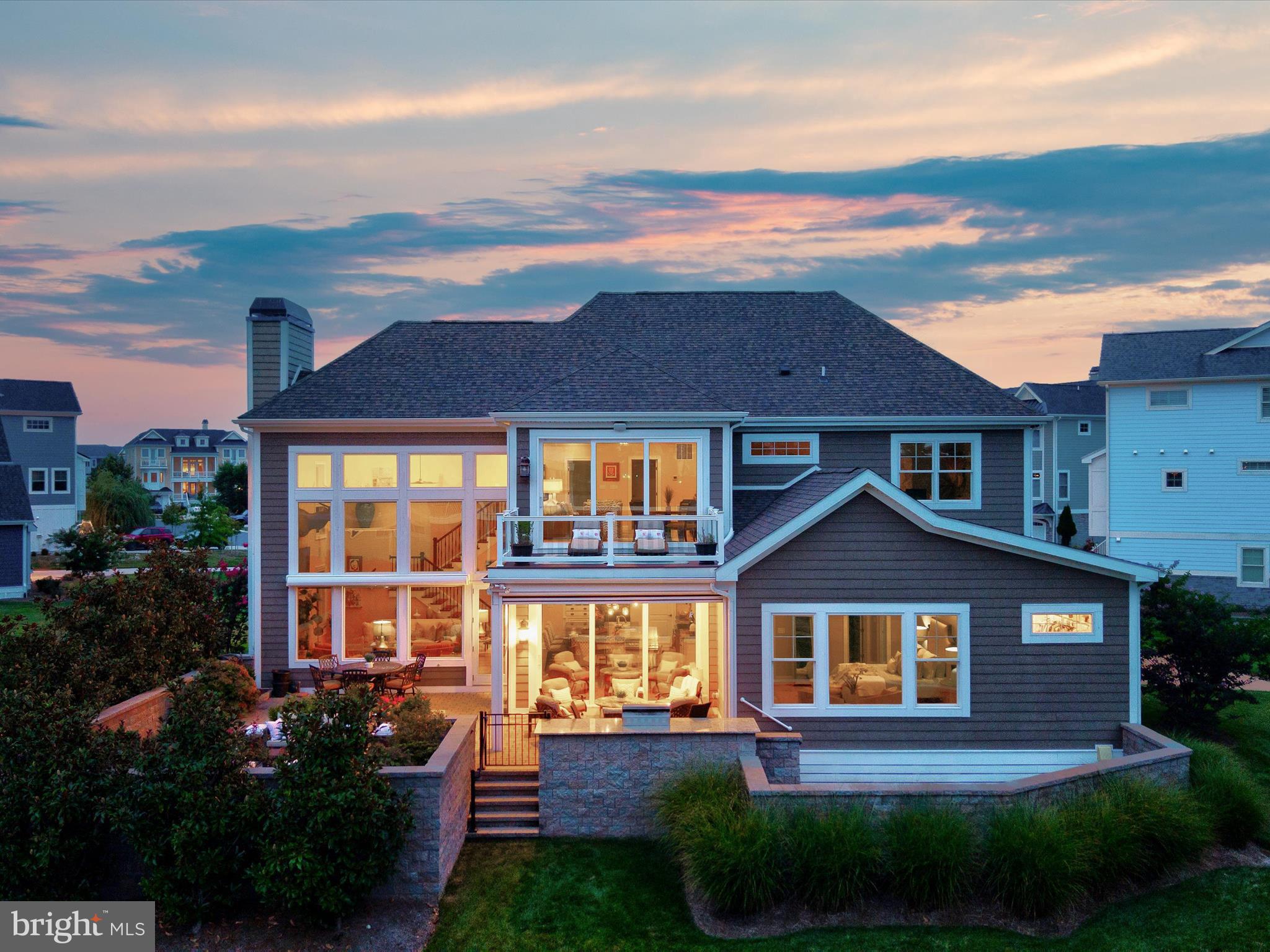 PENINSULA - Residential