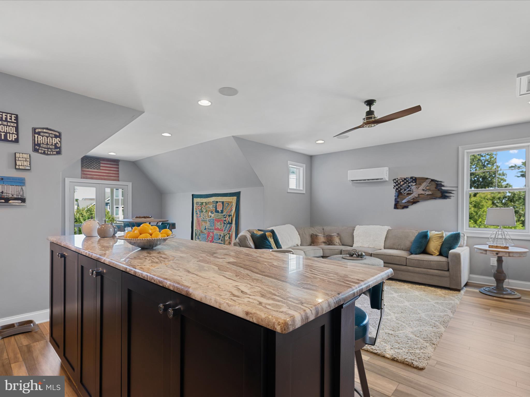 PENINSULA - Residential