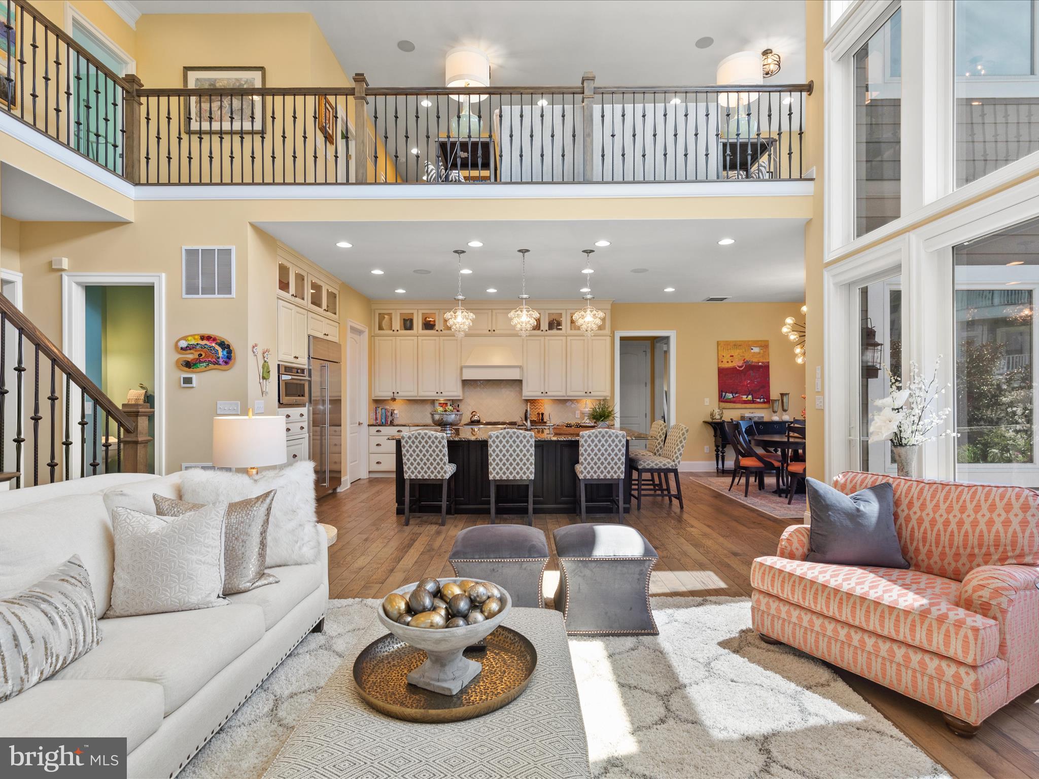 PENINSULA - Residential