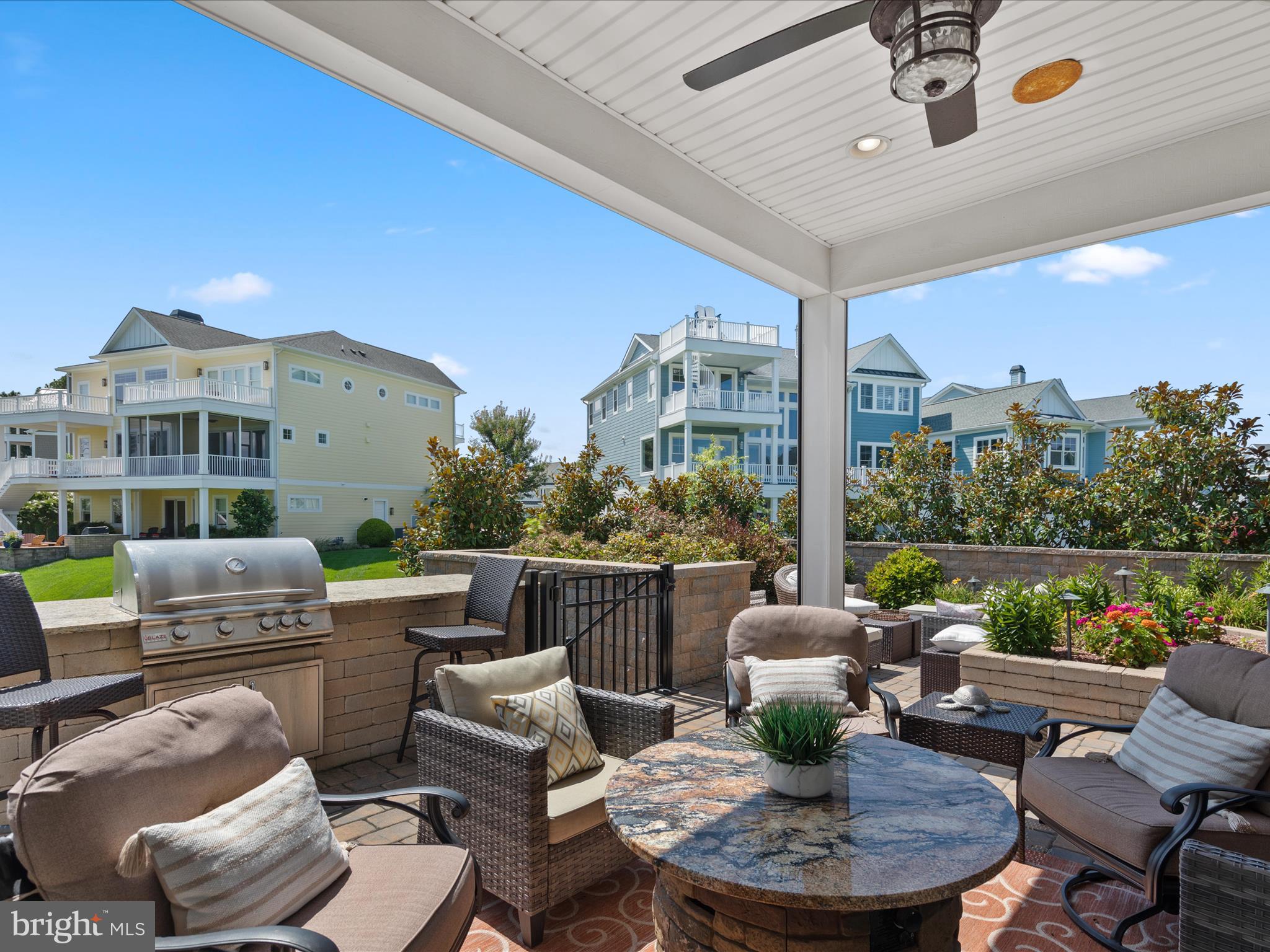 PENINSULA - Residential