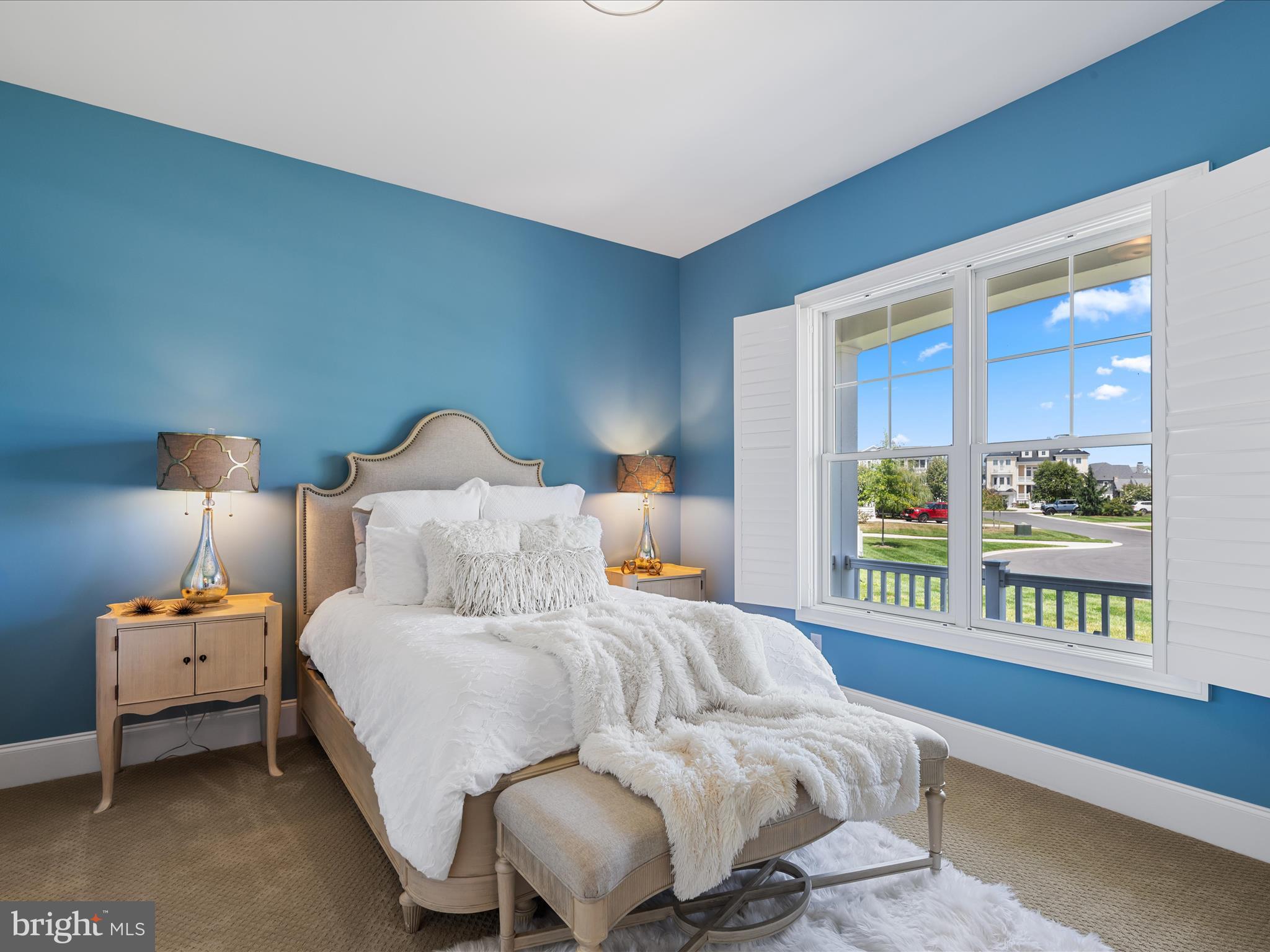 PENINSULA - Residential