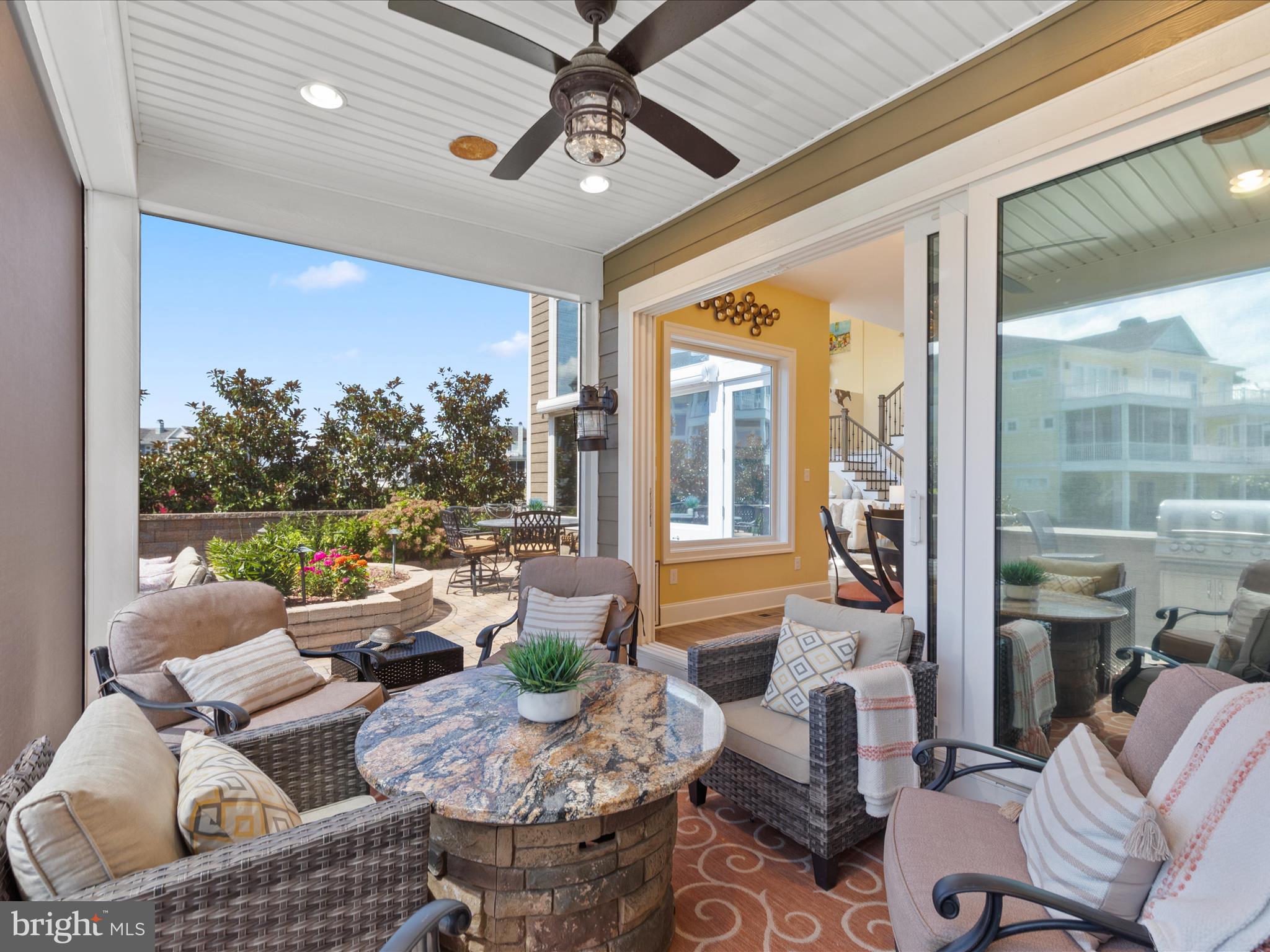 PENINSULA - Residential