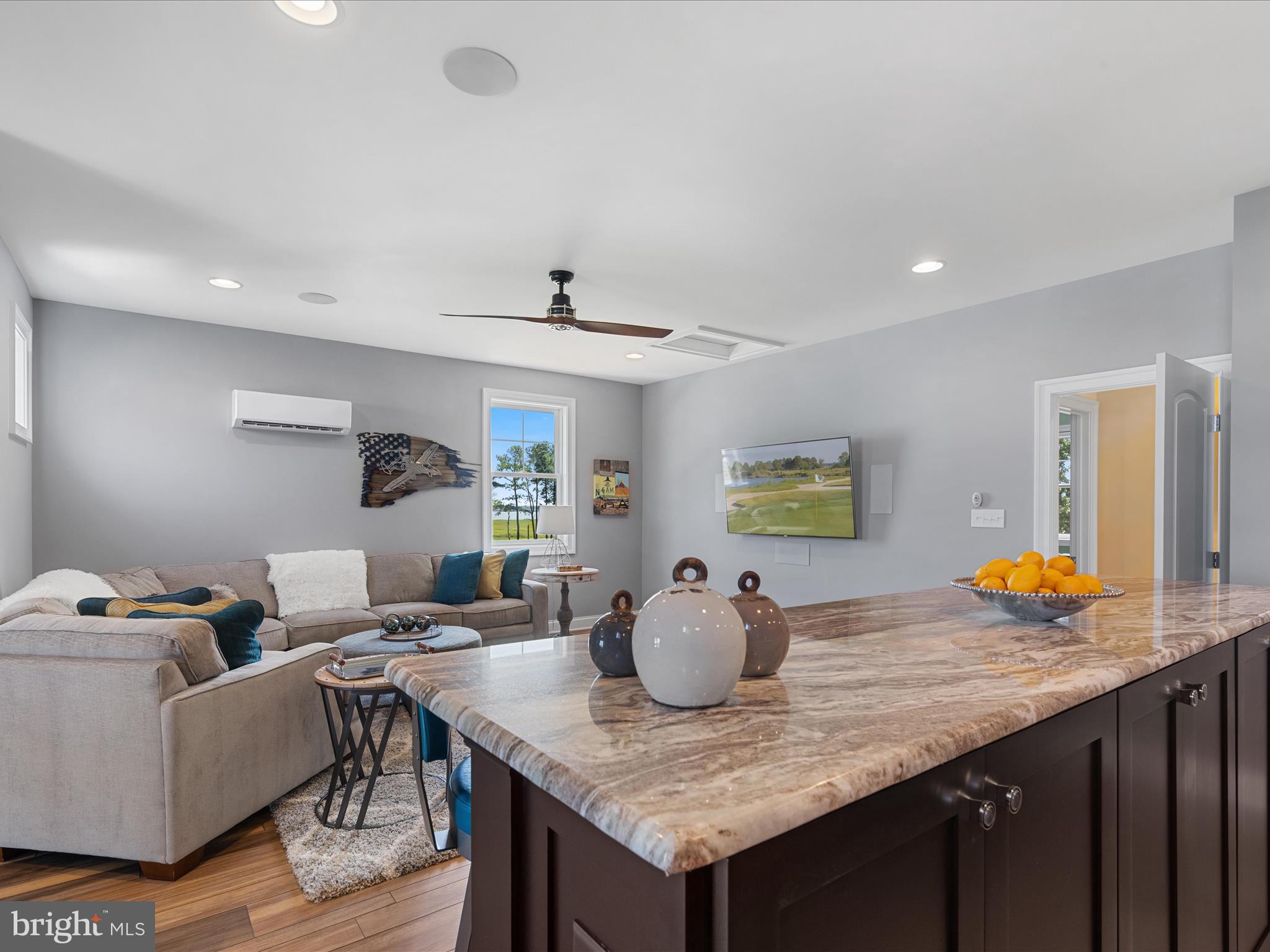 PENINSULA - Residential