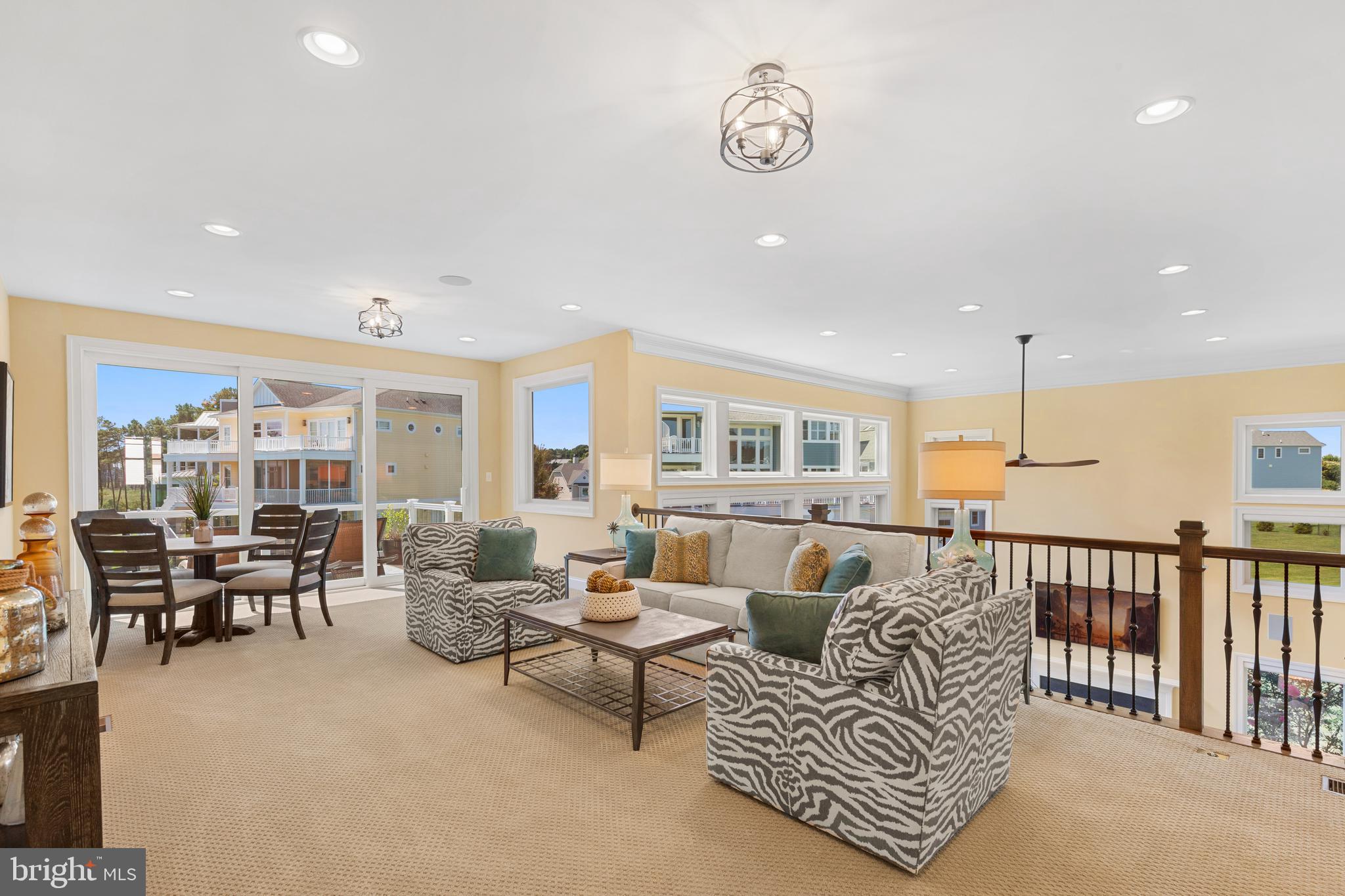 PENINSULA - Residential