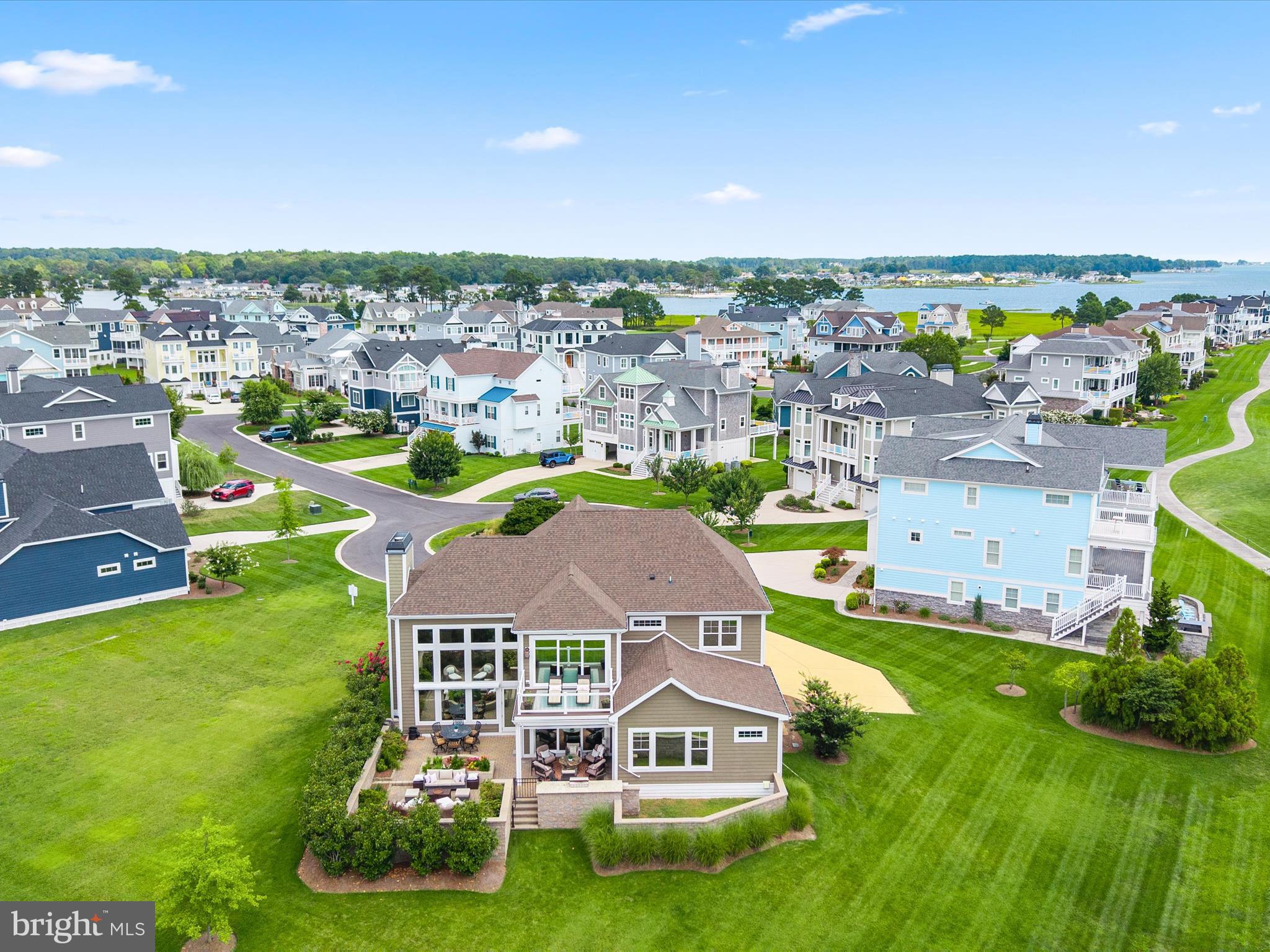 PENINSULA - Residential