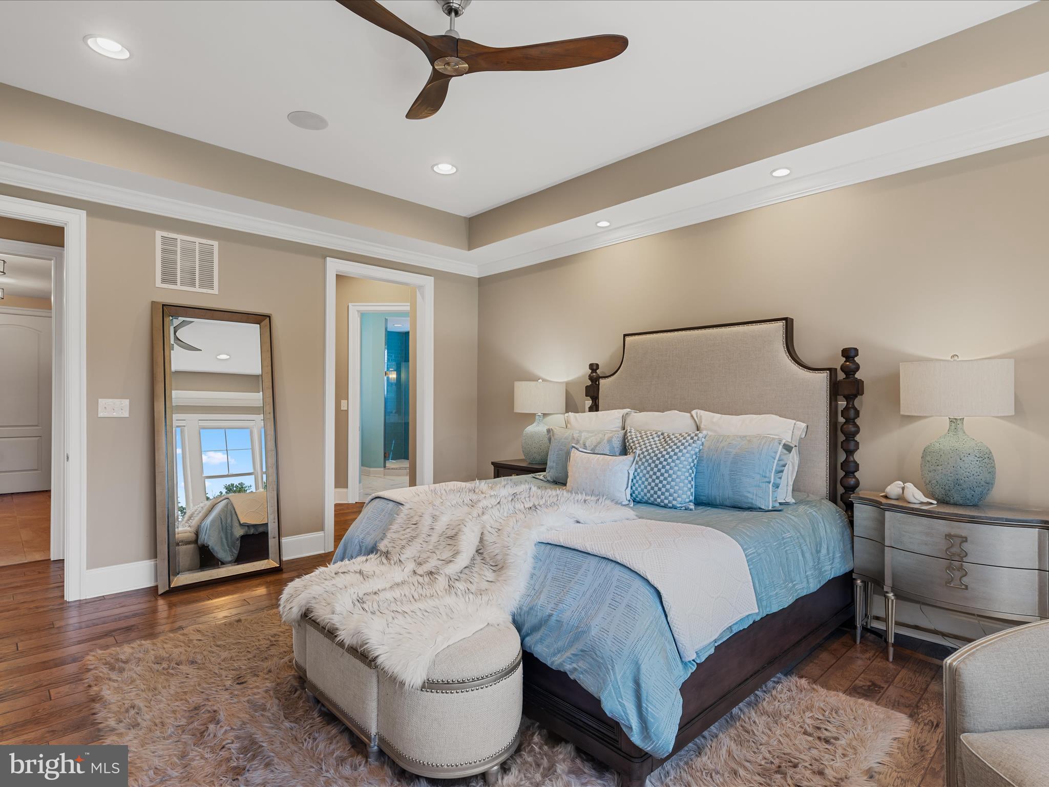 PENINSULA - Residential