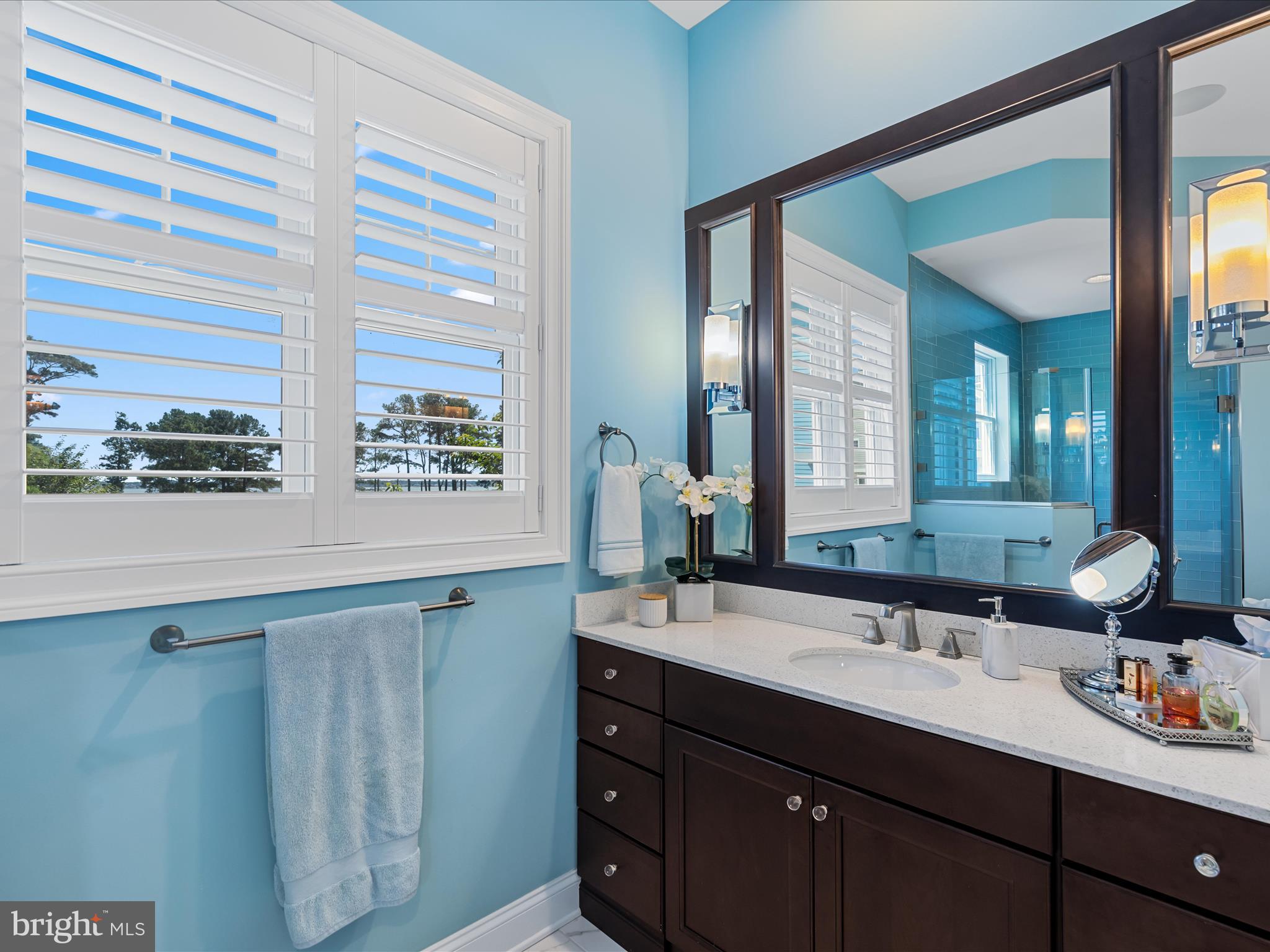 PENINSULA - Residential