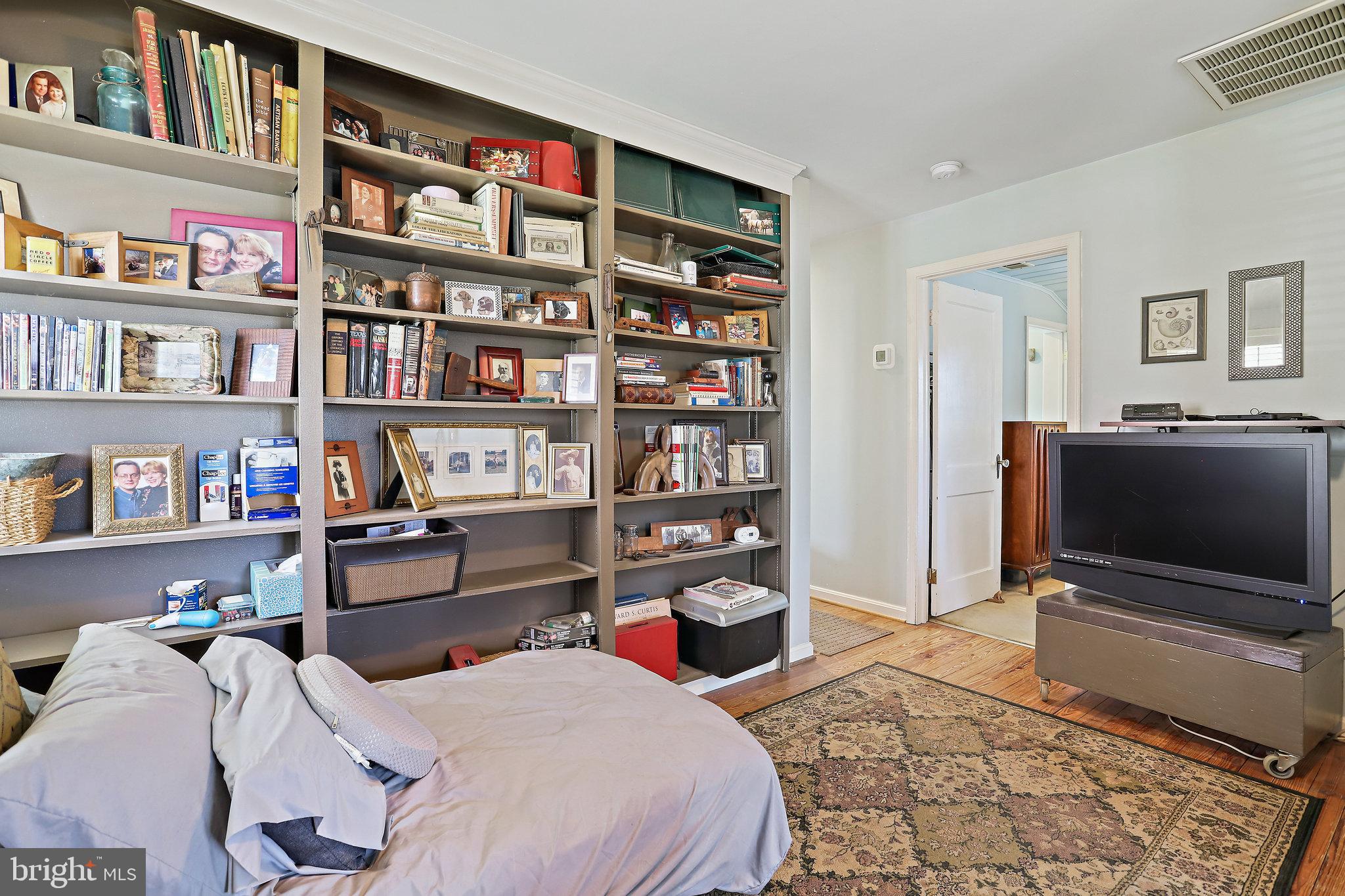 TREMONT GARDENS - Residential