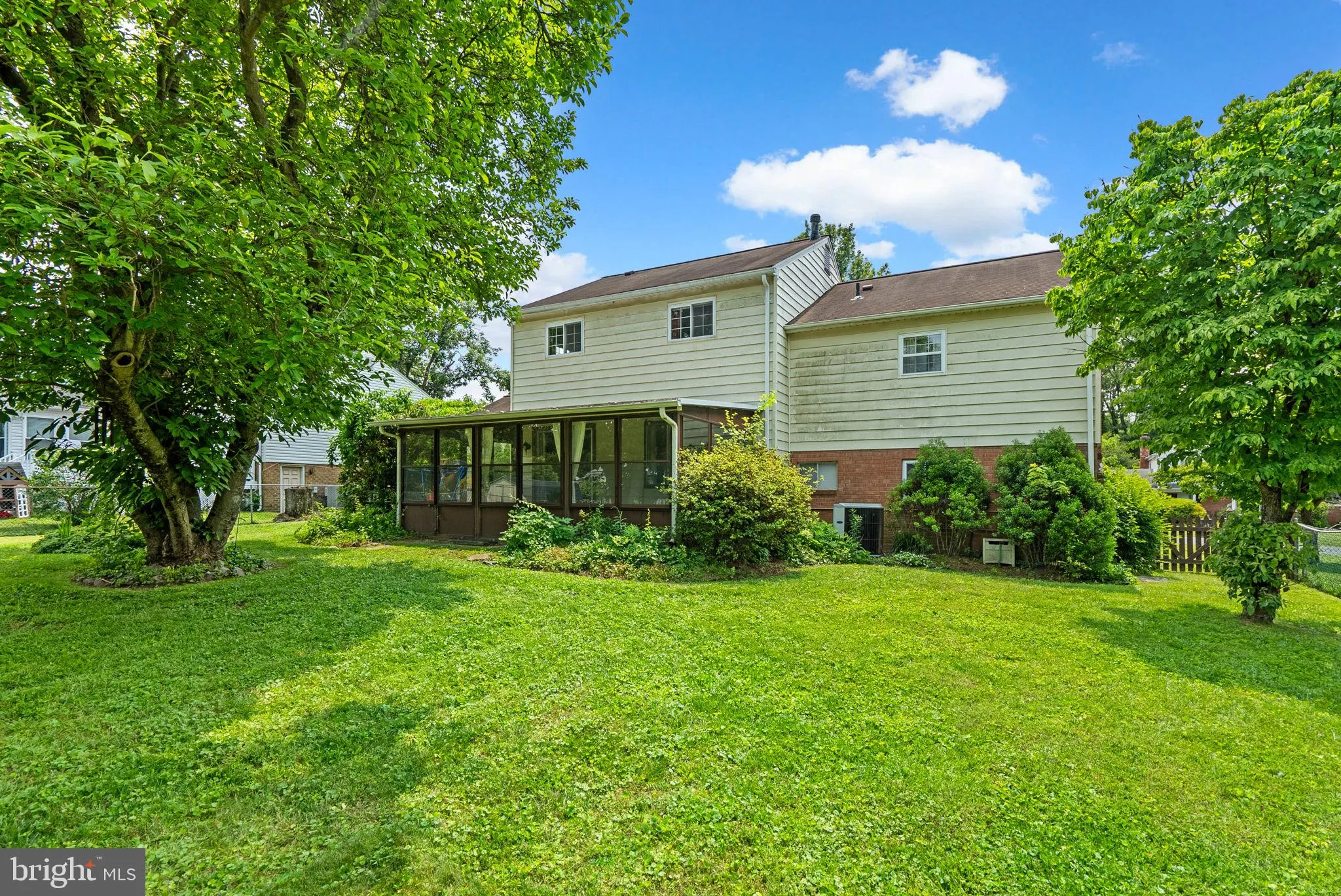 Brookeville, Maryland 20833, United States, 4 Bedrooms Bedrooms, ,3 BathroomsBathrooms,Residential,Coming Soon,117174