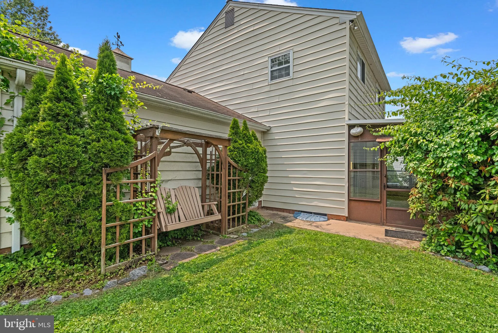 Brookeville, Maryland 20833, United States, 4 Bedrooms Bedrooms, ,3 BathroomsBathrooms,Residential,Coming Soon,117174